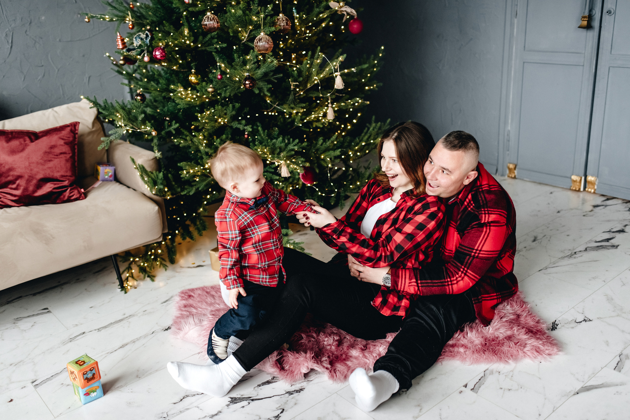 Ребята в клетчатых рубашках. Фотограф Минск Катерина Кирик