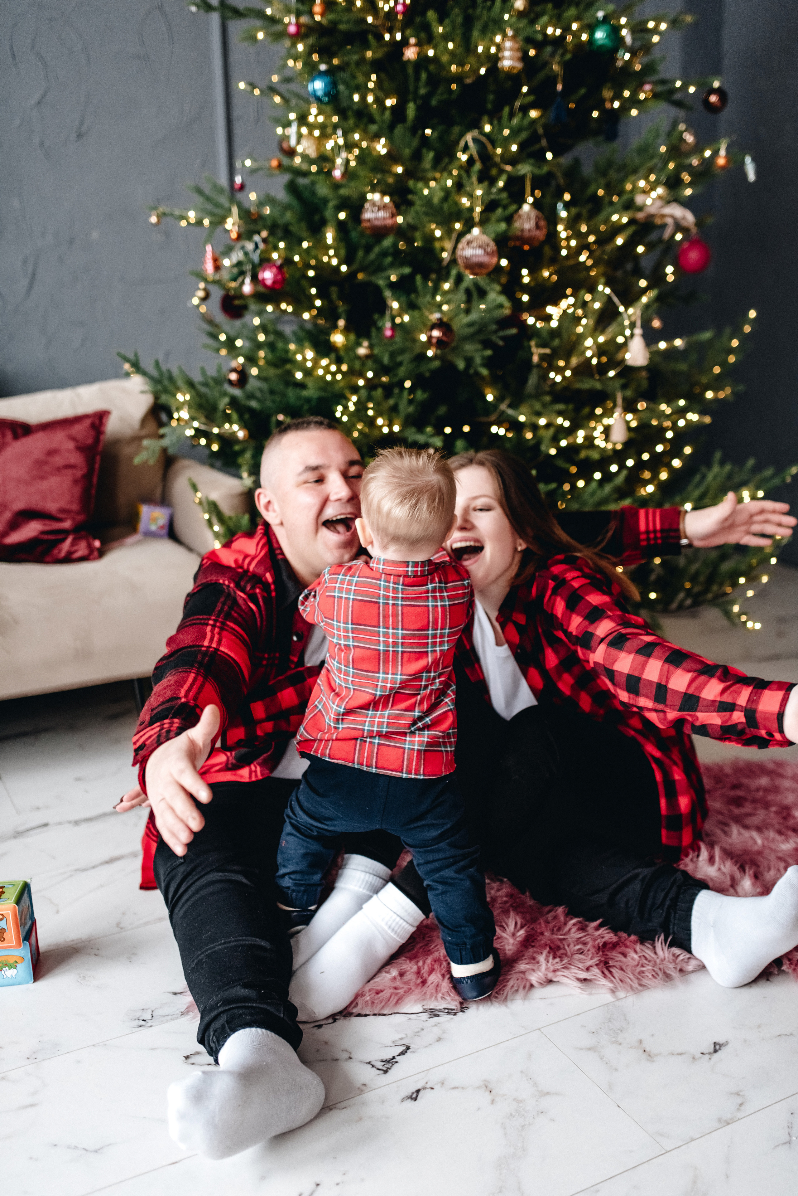 Ребята в клетчатых рубашках. Фотограф Минск Катерина Кирик