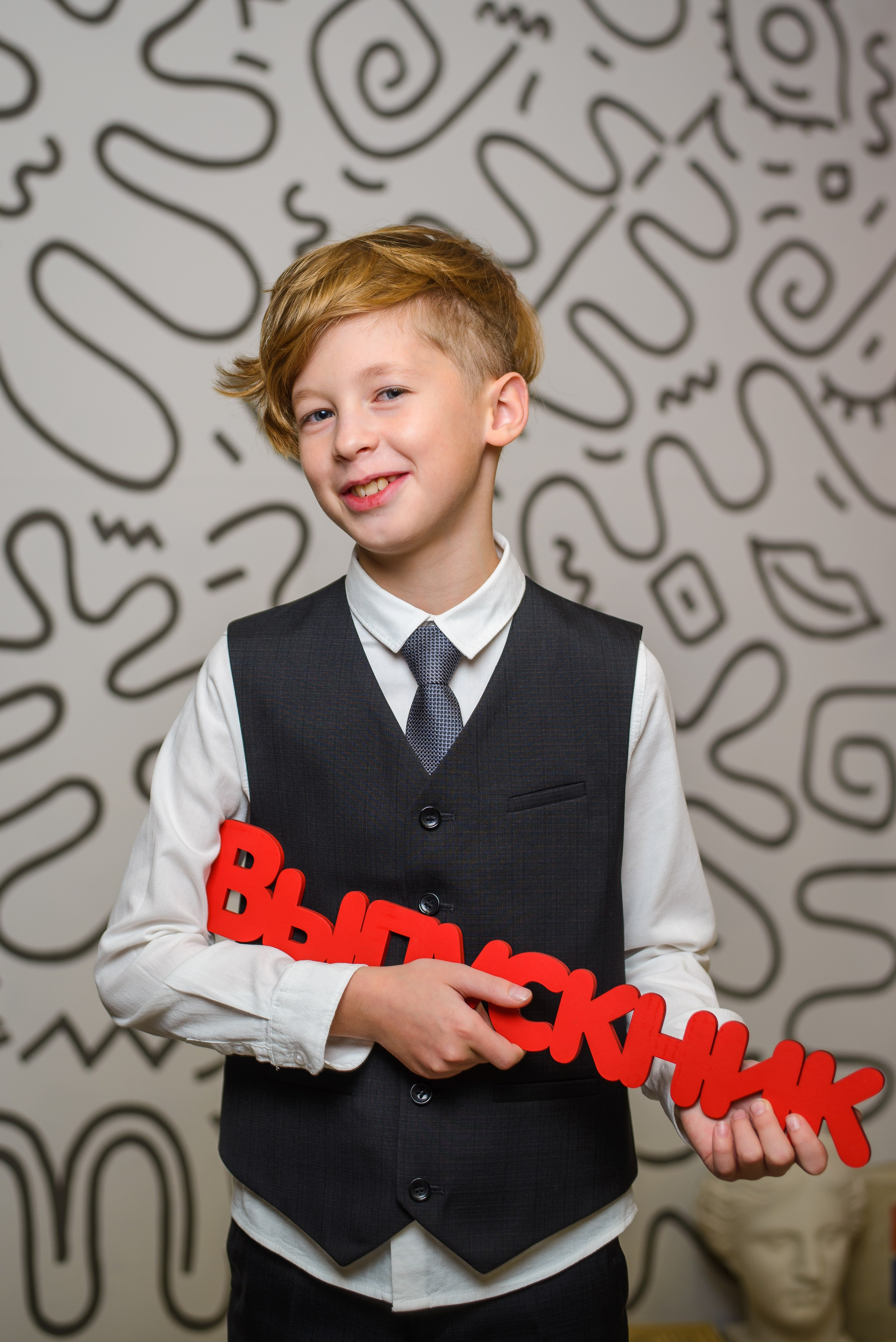 Портреты 4 кл. АРТИКУЛ. Выпускные альбомы Нижний Тагил