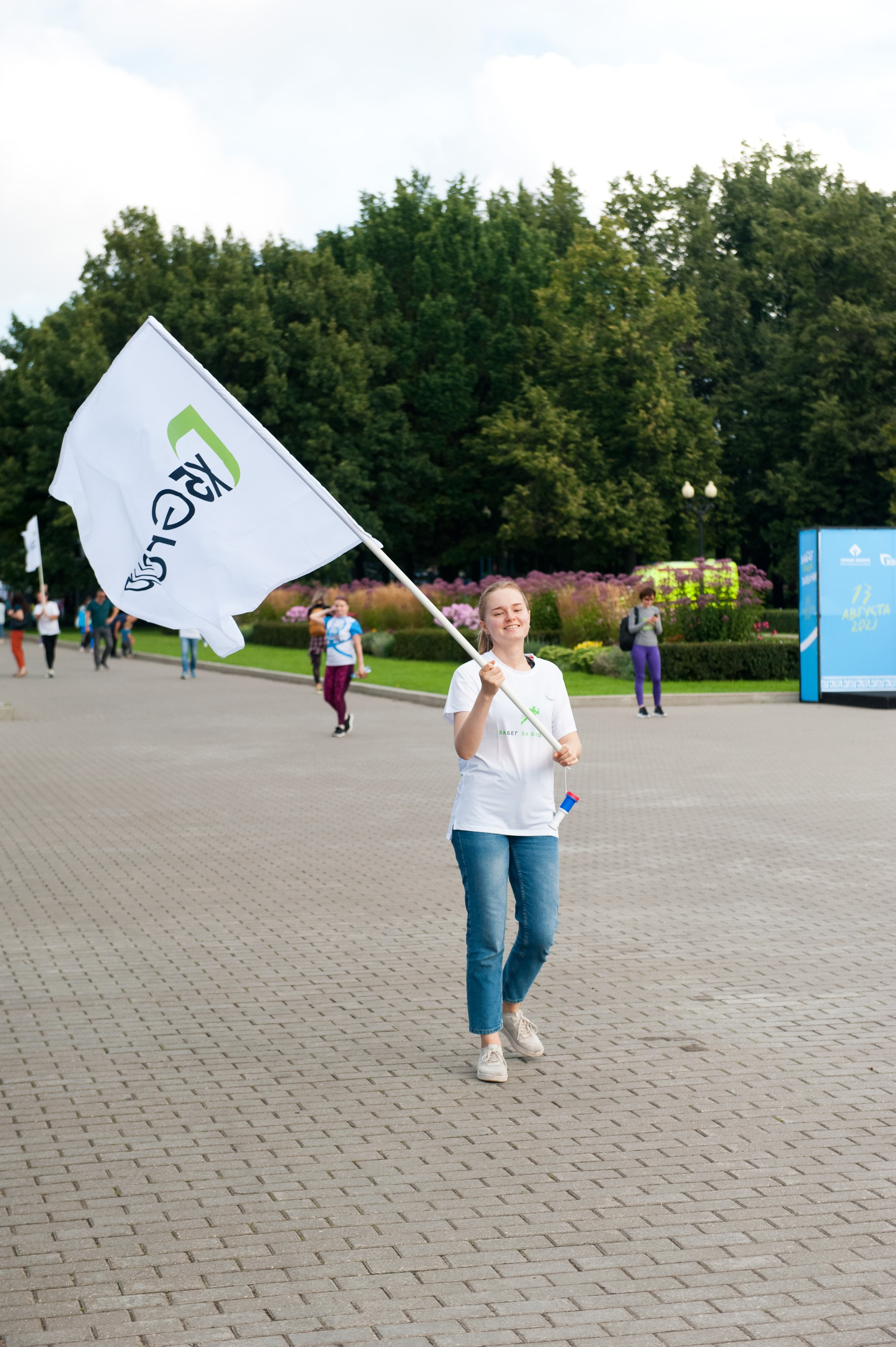 Корпоративное. Забег X5 Retail Group. Репортажный фотограф и видеограф Слава Думчев. Тимбилдинги, отчетники, корпоративы