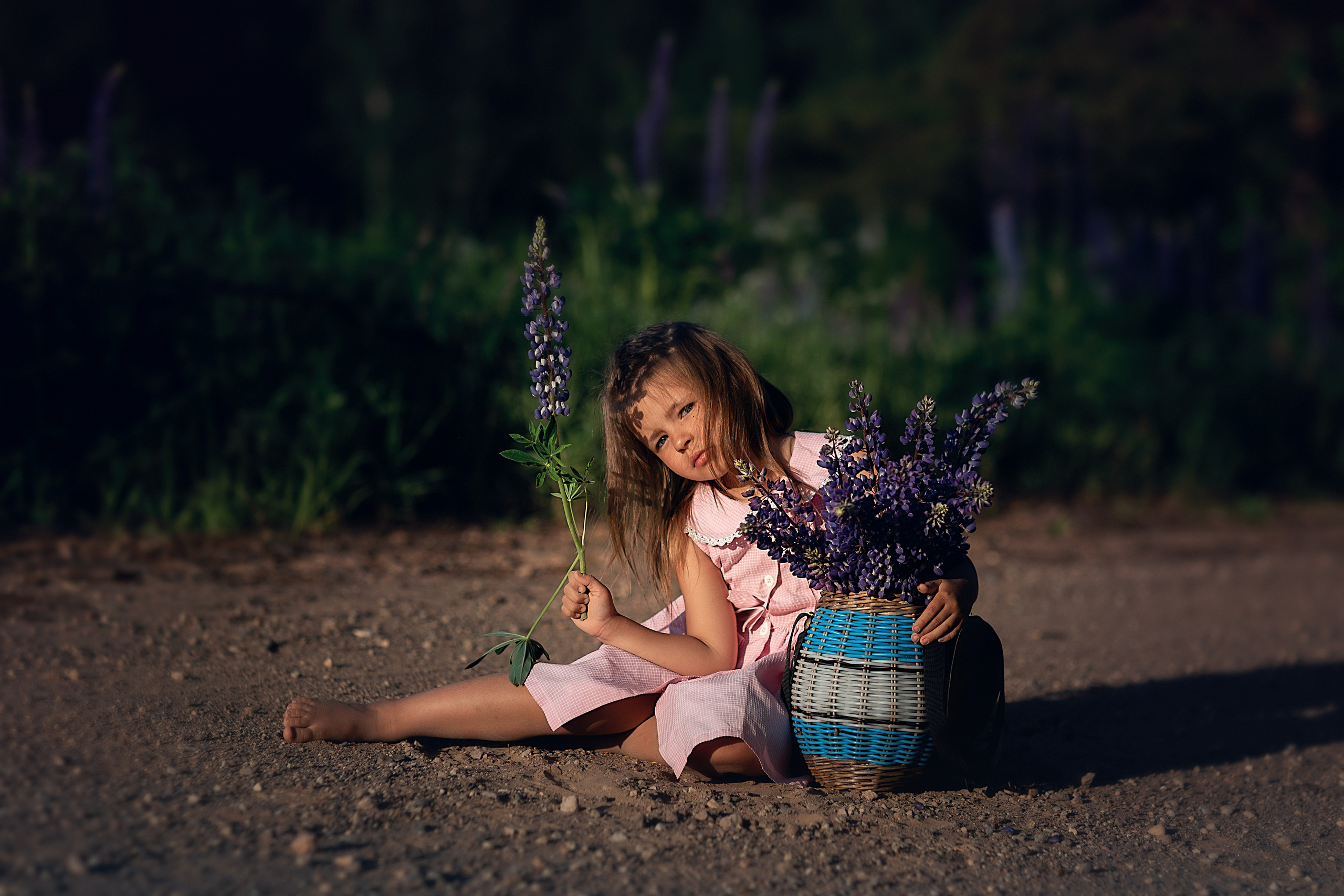 В люпинах_2023. Семейный фотограф в Санкт-Петербурге