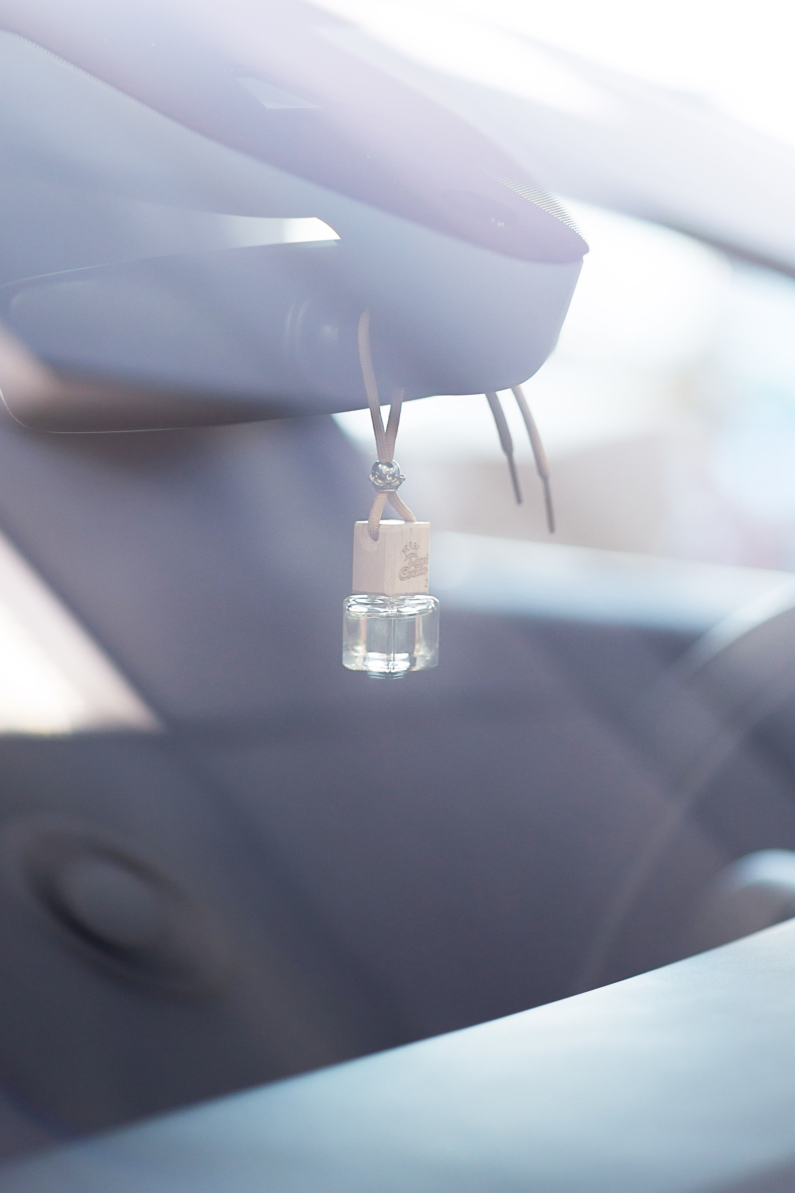 Парфюм для автомобиля. Предметная фотосъемка для OZON_2022. Семейный фотограф в Санкт-Петербурге