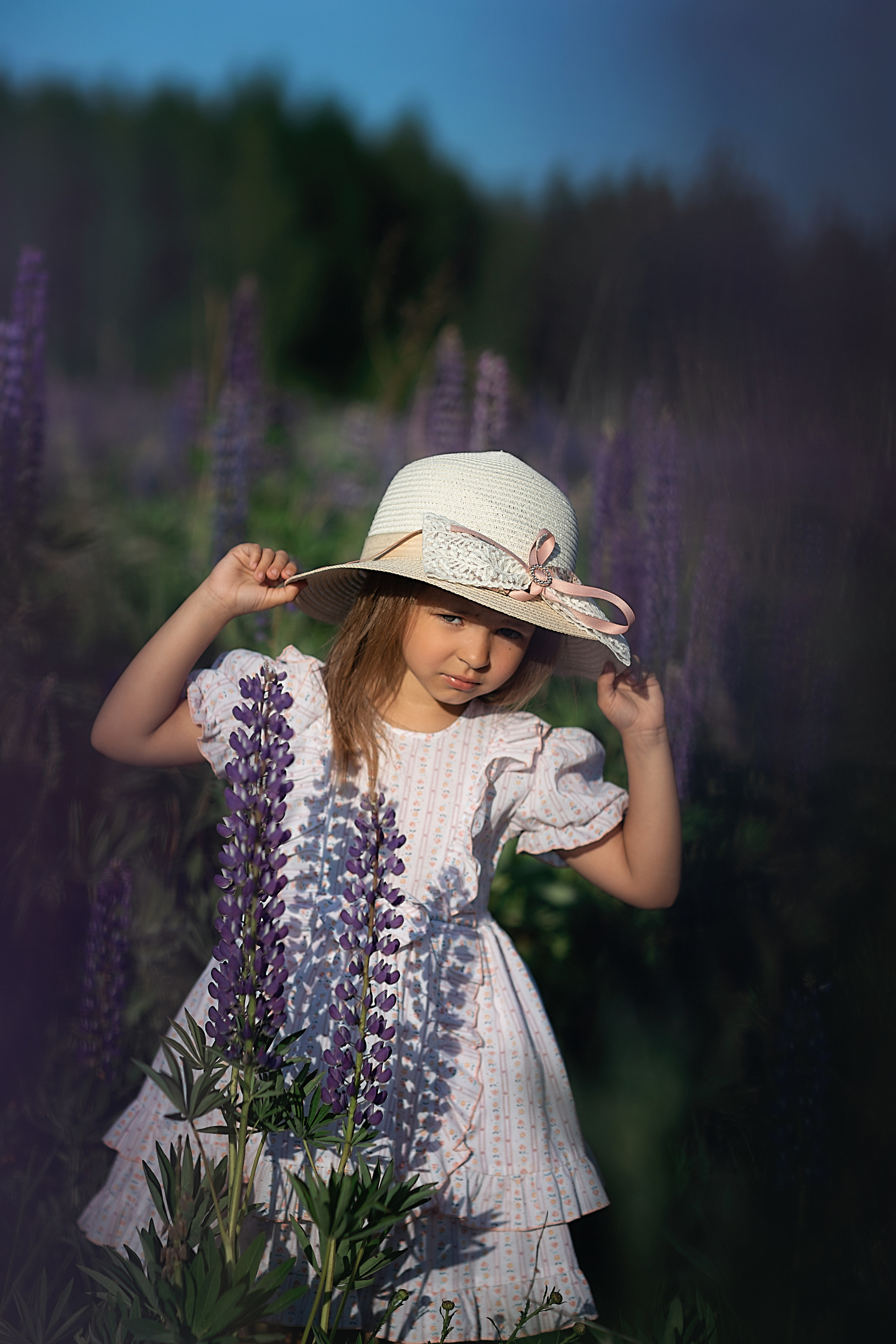 В люпинах_2023. Семейный фотограф в Санкт-Петербурге