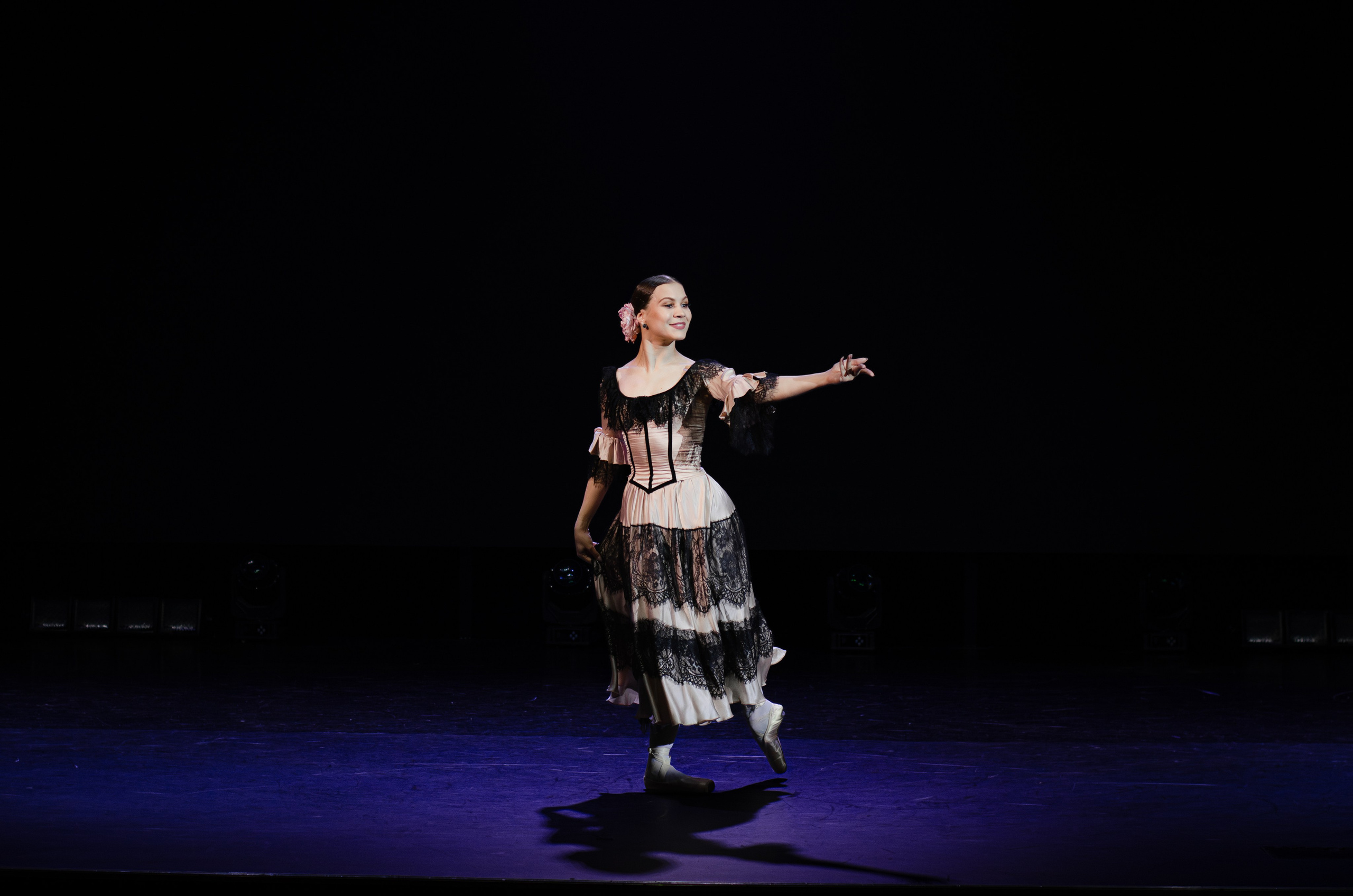 Гала-концерт Всероссийского фестиваля любительского балета Aurora PRIX — 2025. Портретный и репортажный фотограф в Санкт-Петербурге Варвара Жукова