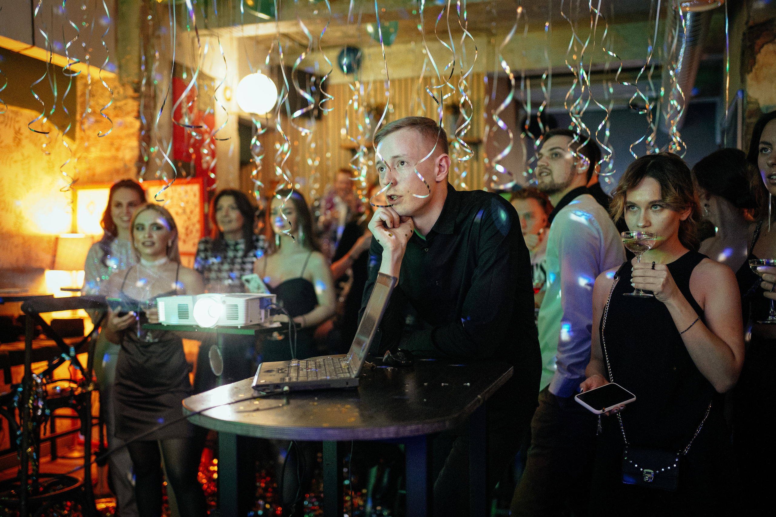 Новый год в Hide. Репортажный фотограф в Новосибирске. Алексей Гриценко