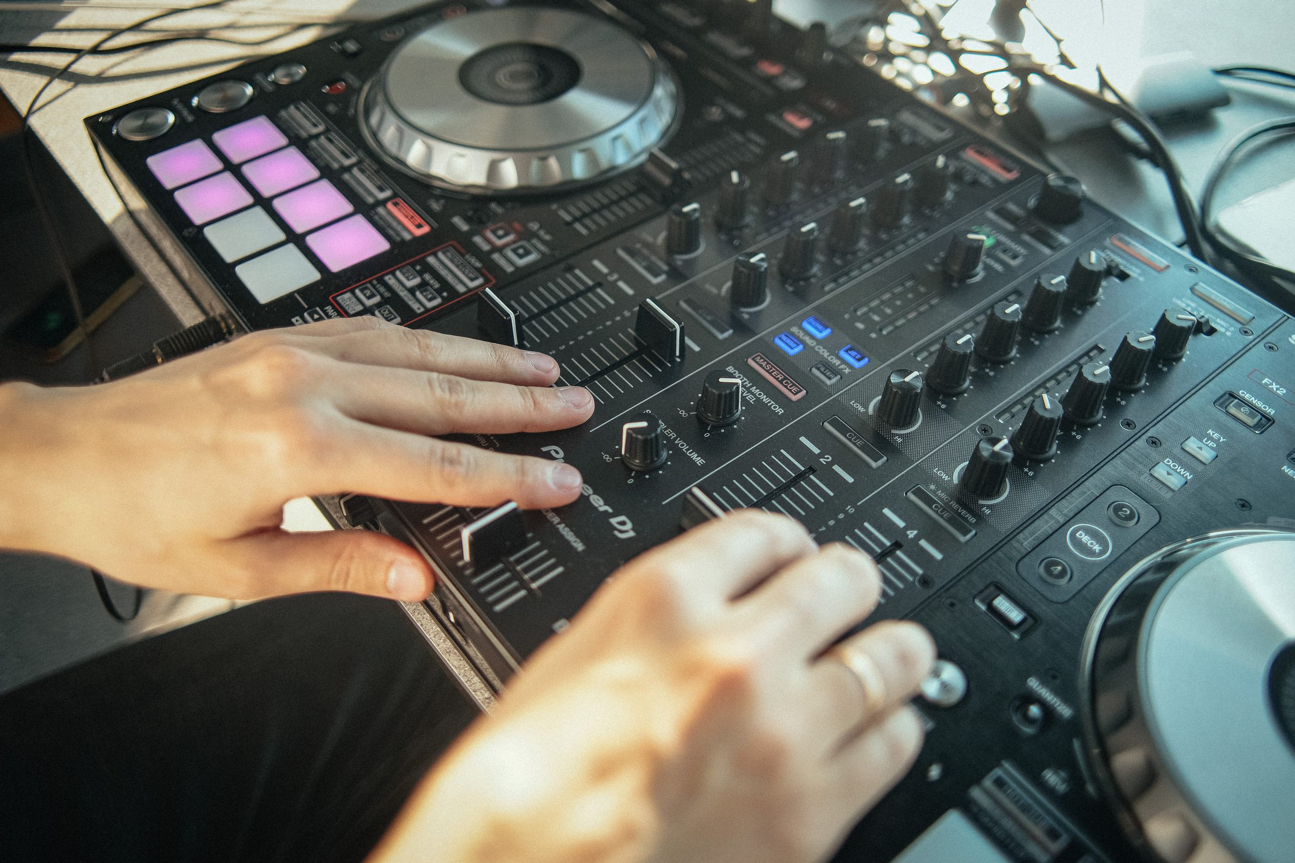 День святого Валентина в 2Гис. Репортажный фотограф в Новосибирске. Алексей Гриценко