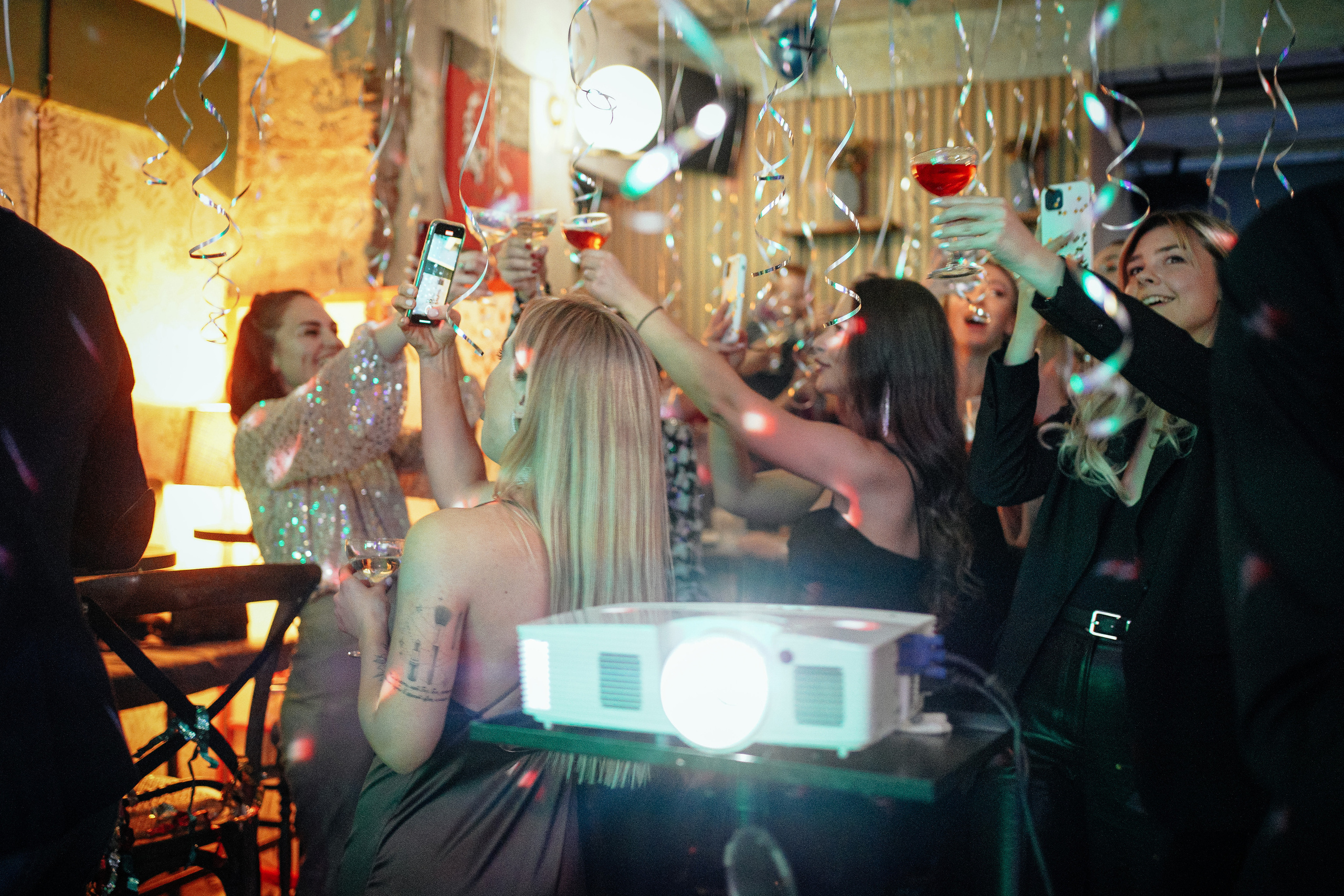 Новый год в Hide. Репортажный фотограф в Новосибирске. Алексей Гриценко