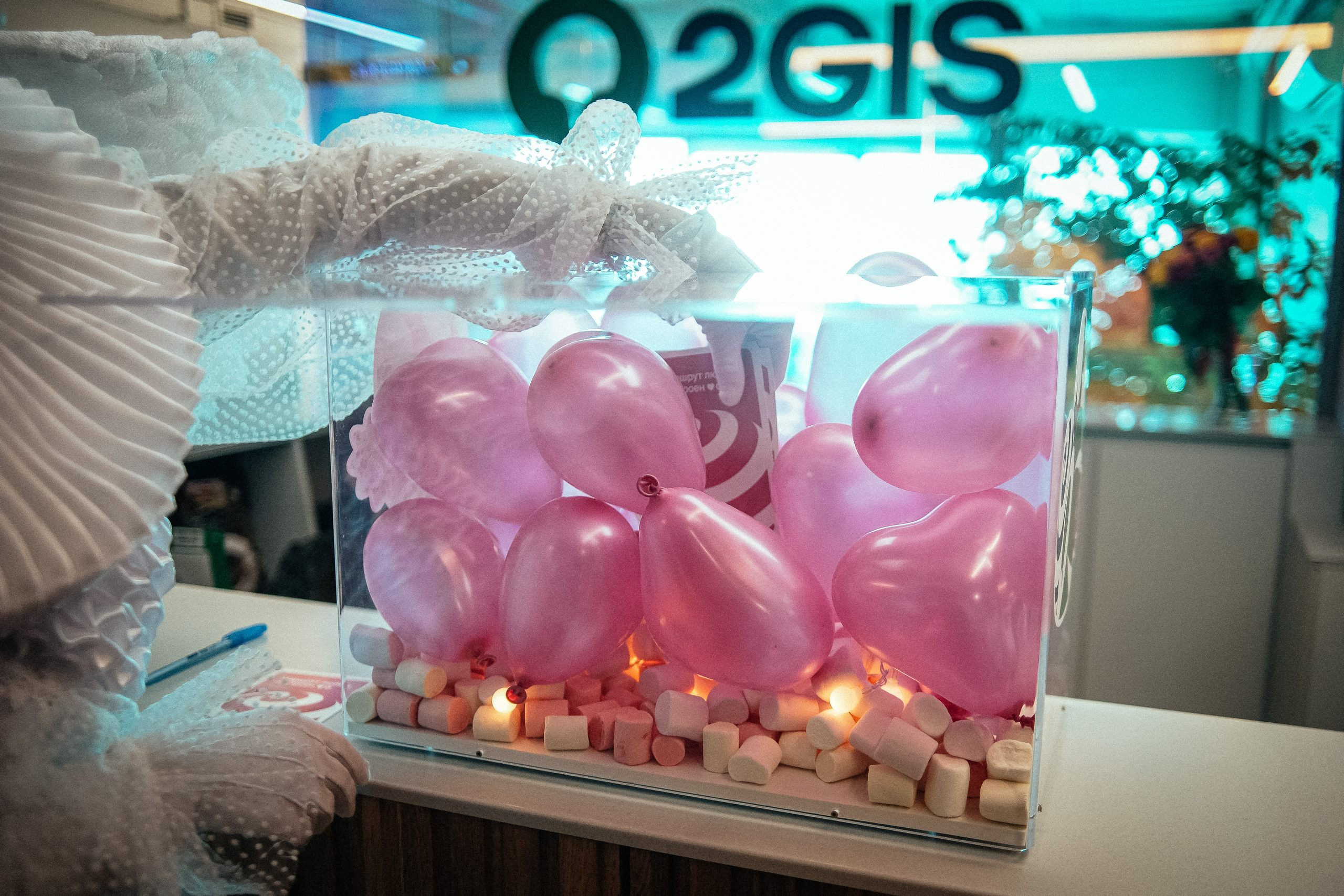 День святого Валентина в 2Гис. Репортажный фотограф в Новосибирске. Алексей Гриценко