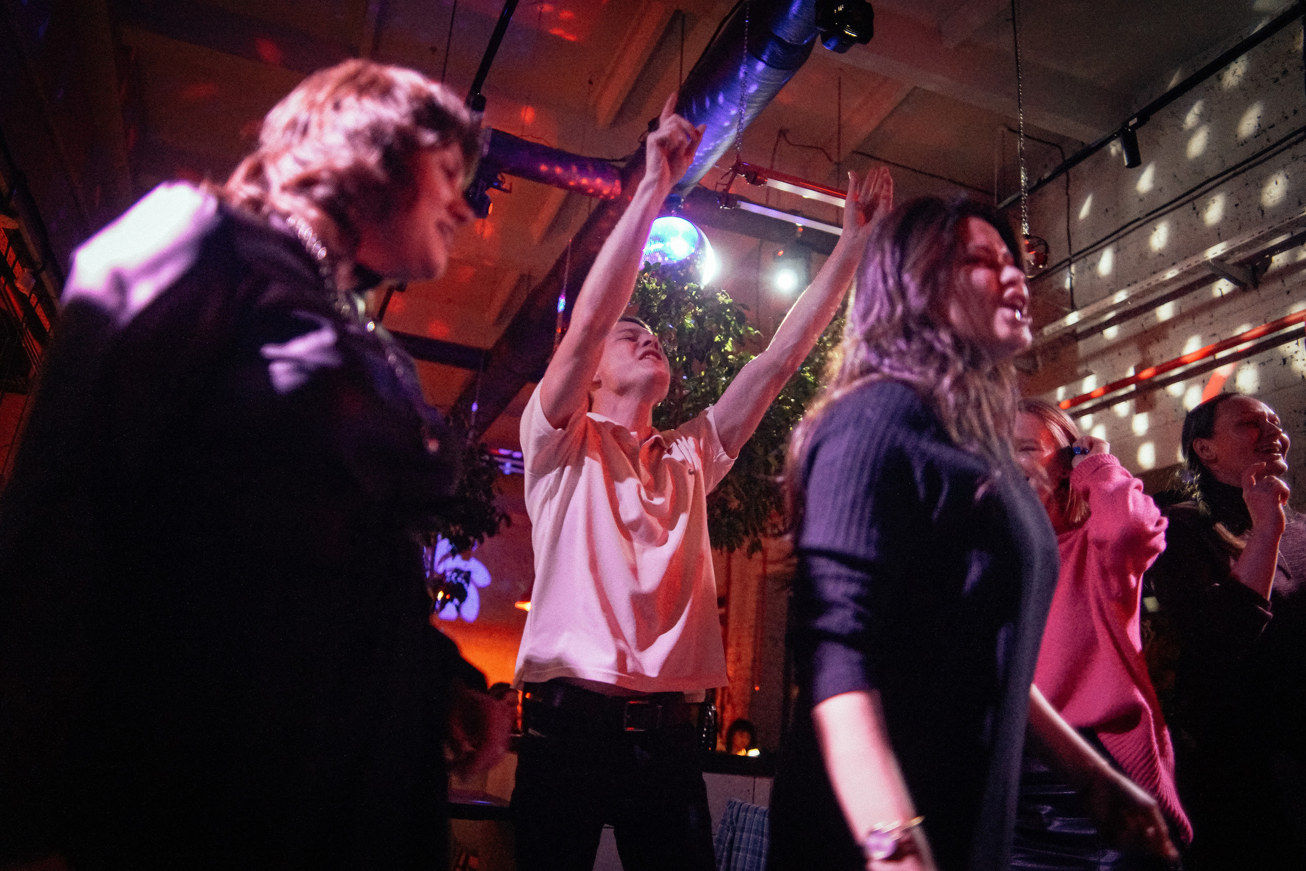 ДР Red Rabbit. Репортажный фотограф в Новосибирске. Алексей Гриценко