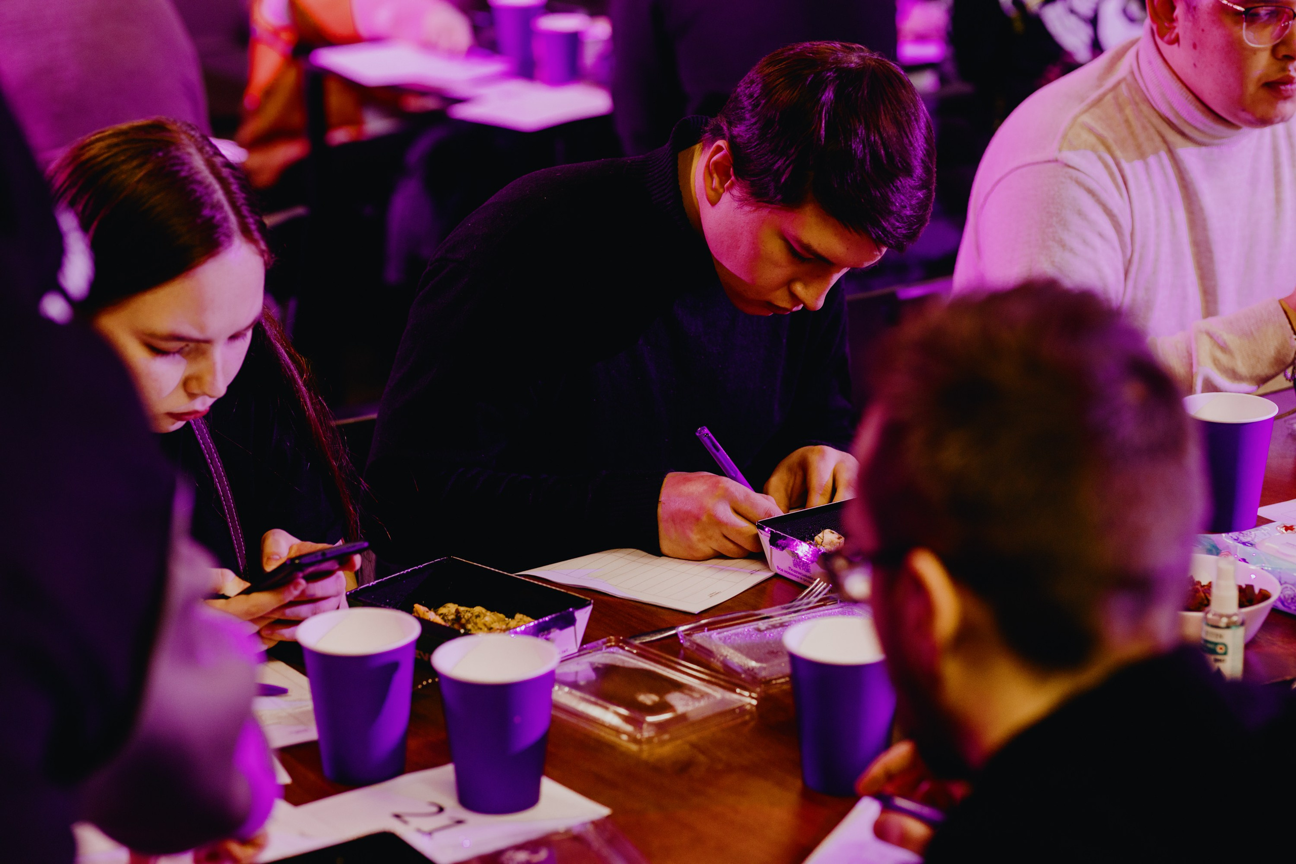 Дегустация. ДОСТАЕВСКИЙ. Фотограф Илья Чернов