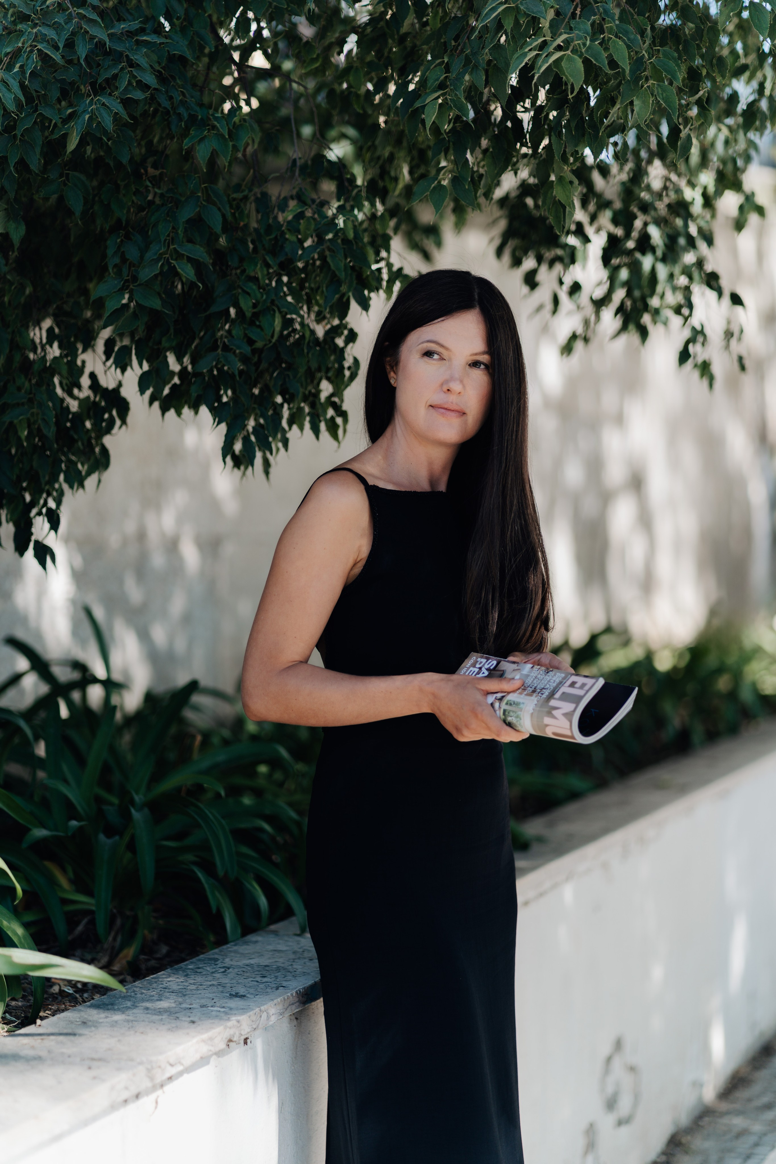Professional portraits. I’m Julia Idamzhapova, a photographer based in Lisbon, creating natural and timeless images