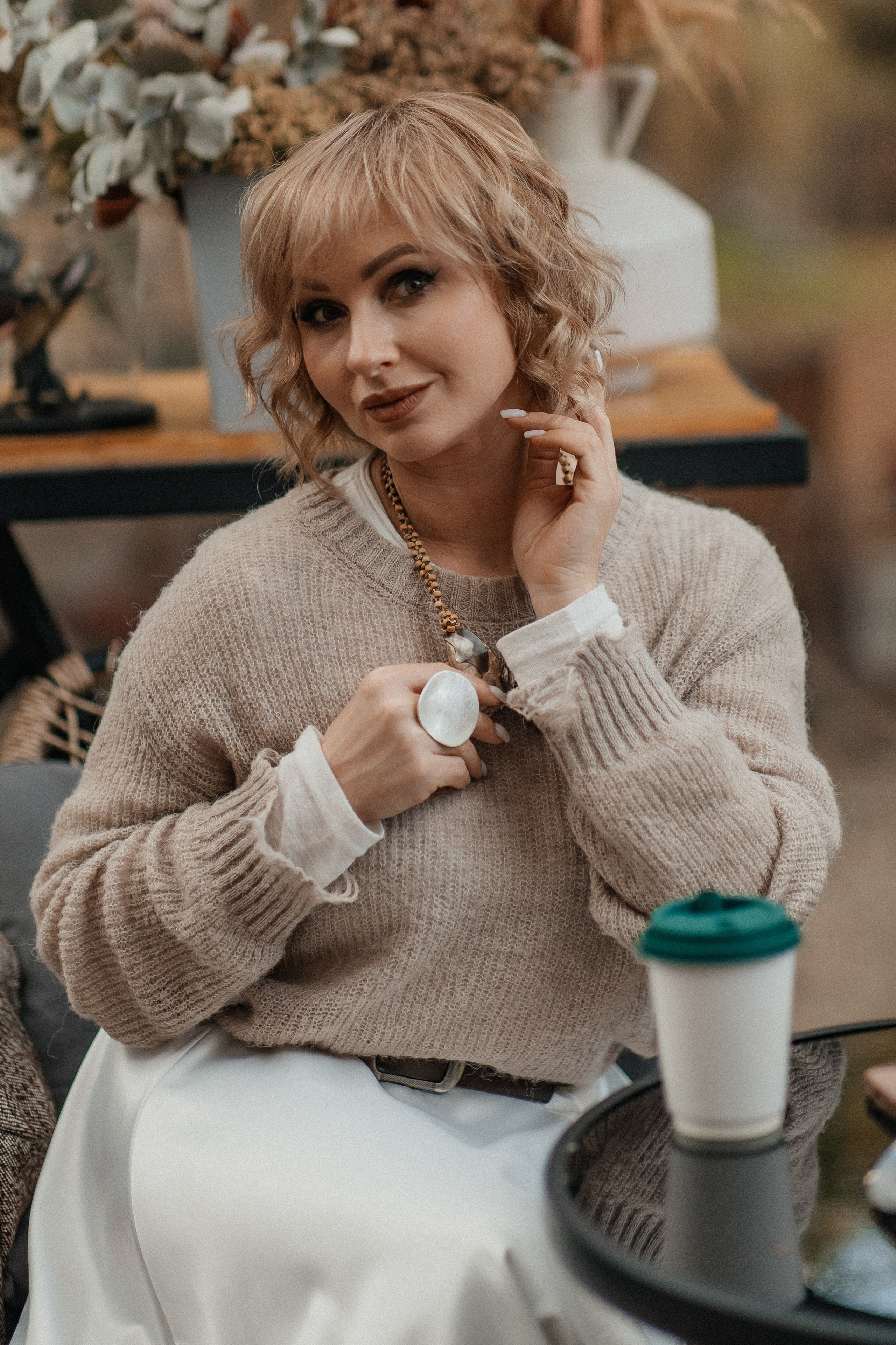 Маша и осень