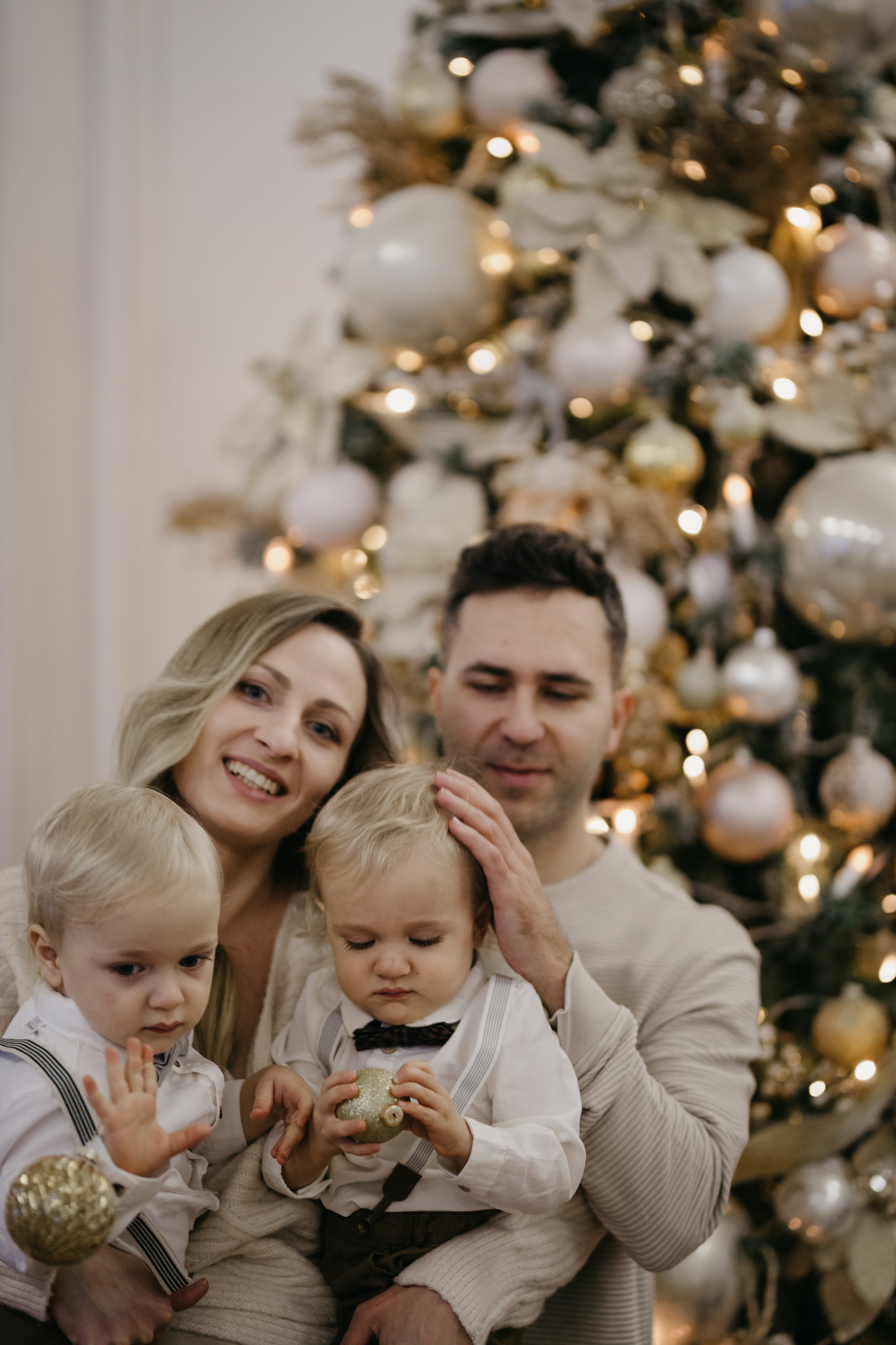 Юля, Дима и мальчишки. Свадебный фотограф Таня Караисаева