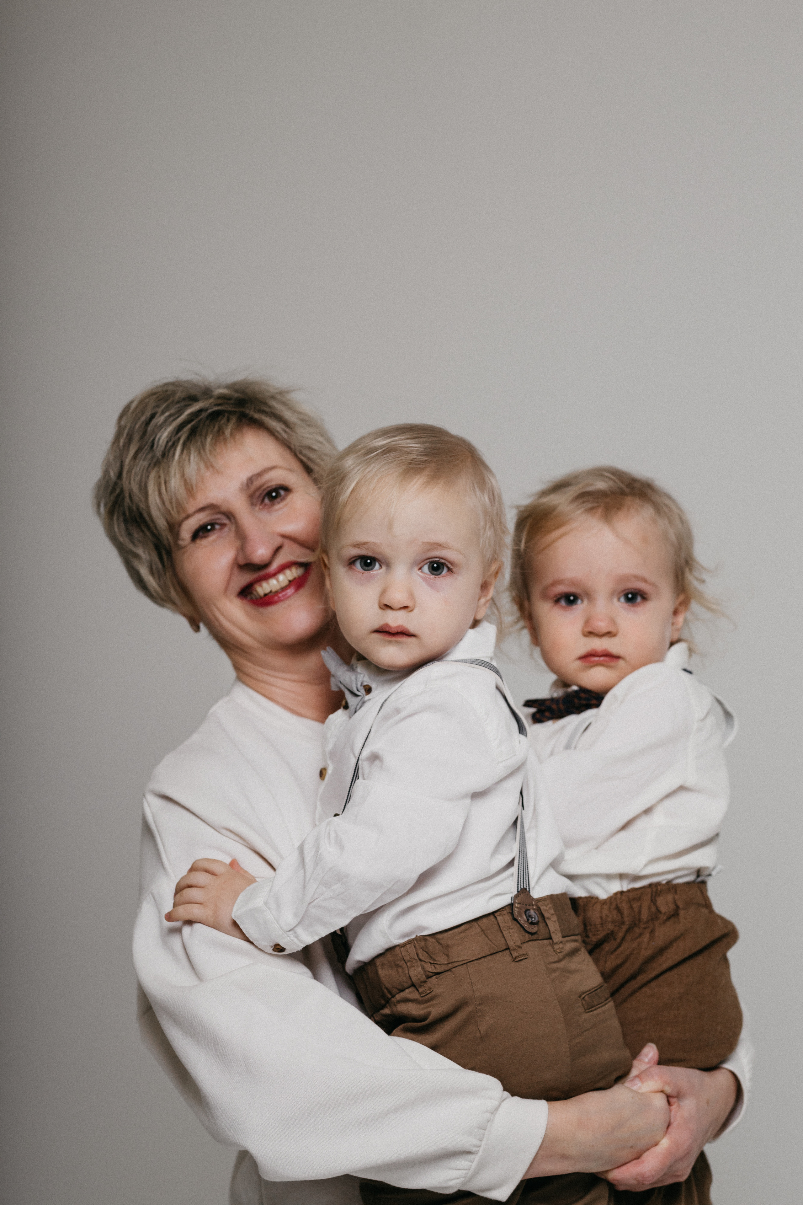 Юля, Дима и мальчишки. Свадебный фотограф Таня Караисаева