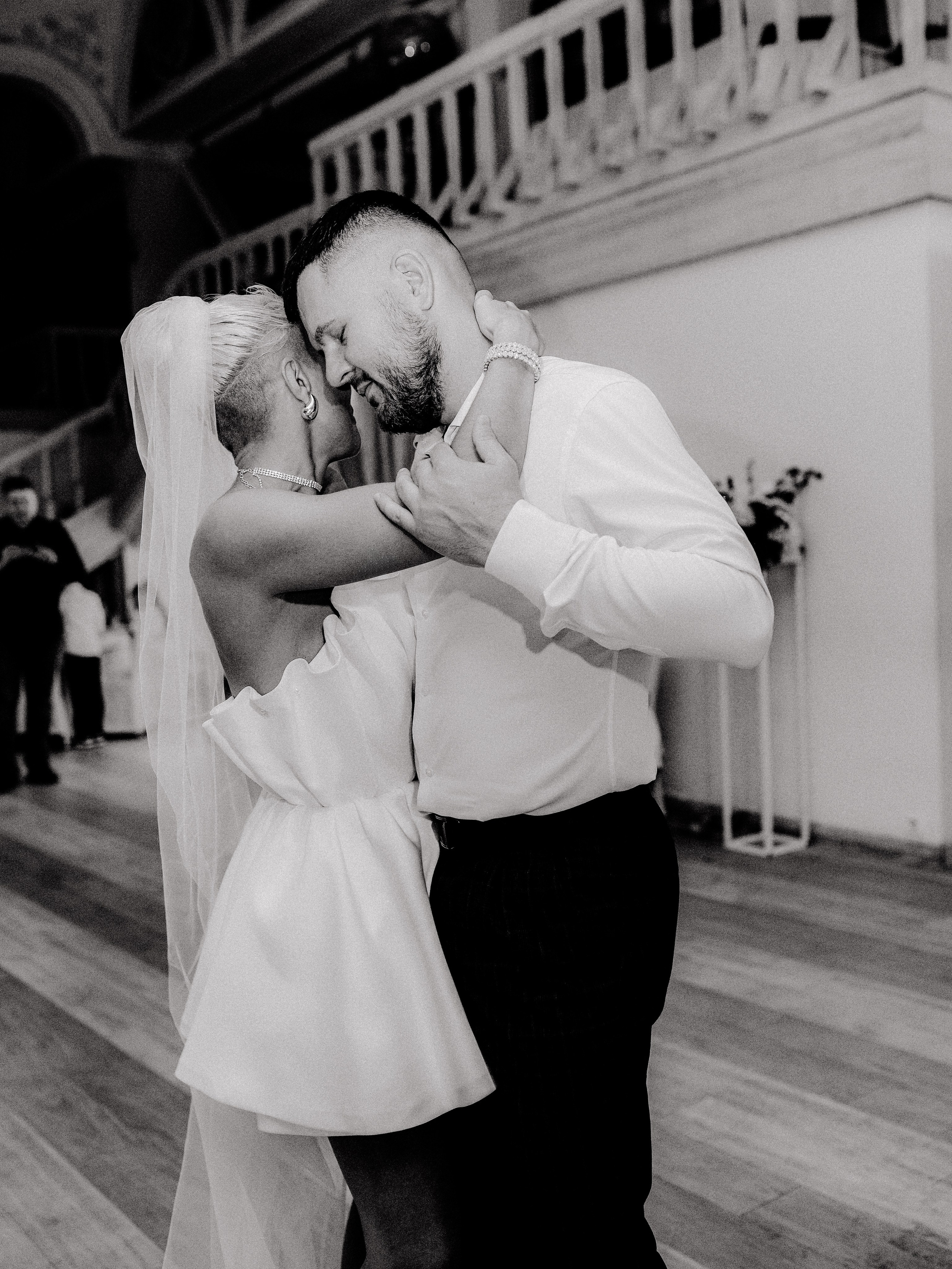 Свадебный фотограф в Рамоде, Новосибирск | Яна Иванова. Семейный и свадебный фотограф в Новосибирске Иванова Яна