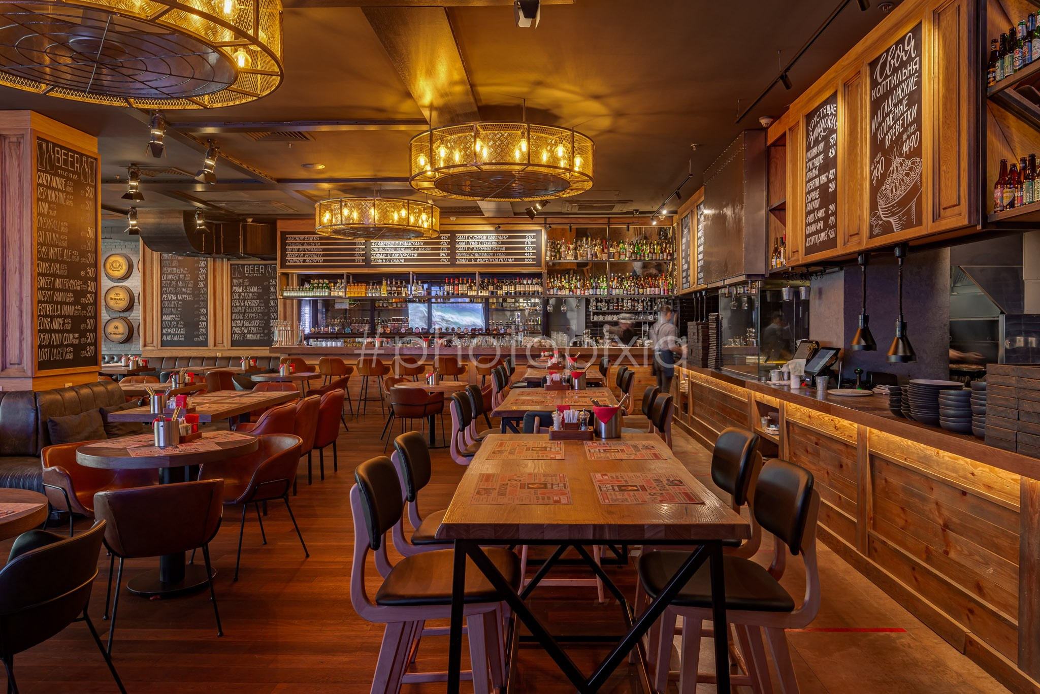 Интерьерная фотосъёмка ресторана ZAMES. Интерьерная съёмка и виртуальные туры — Интерьерный фотограф Кузнецов Сергей (photopixiq)