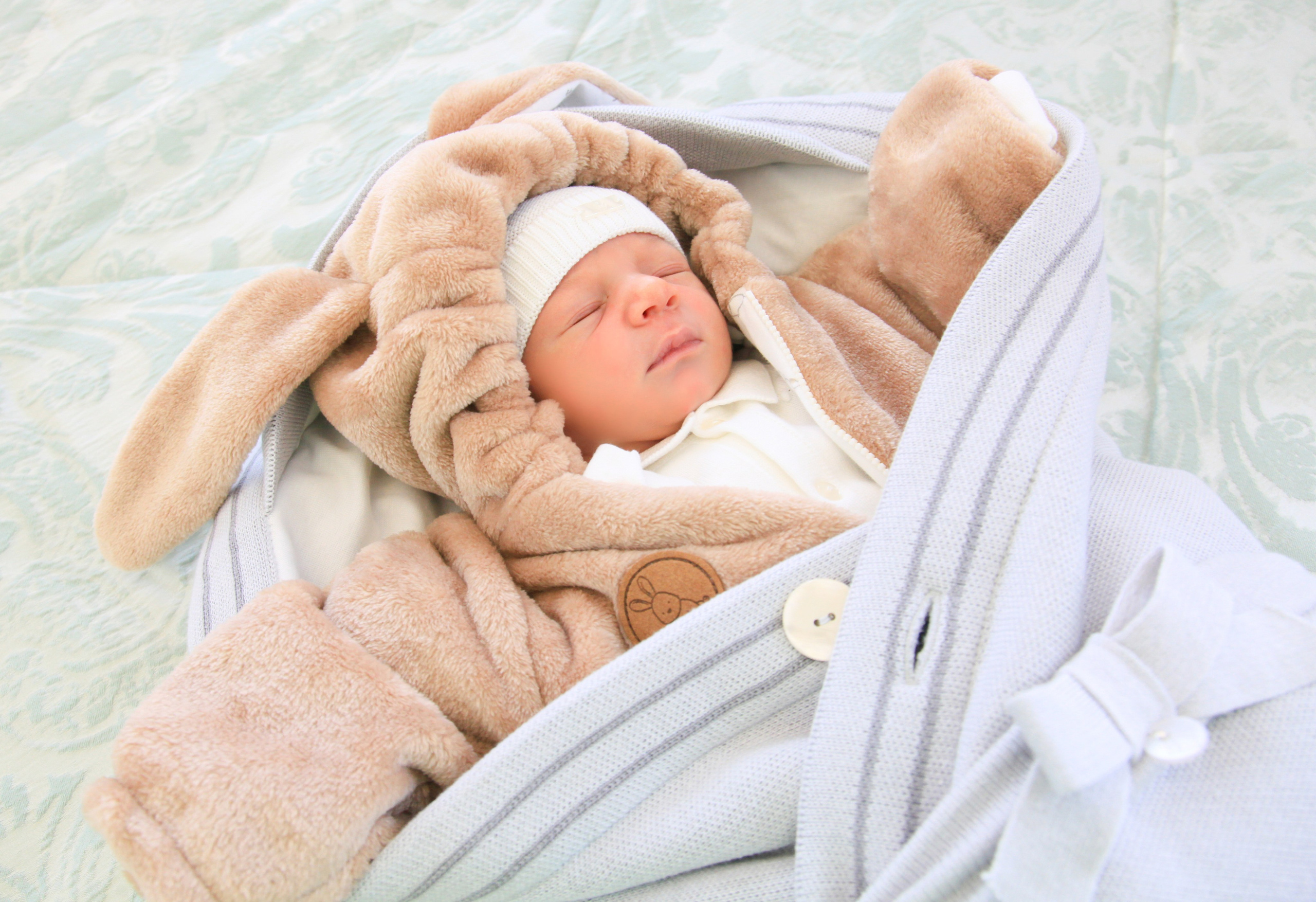 Фотограф на выписку из роддома Москва Лапино. Фотограф Москва Одинцово Кубинка Краснознаменск Лапино