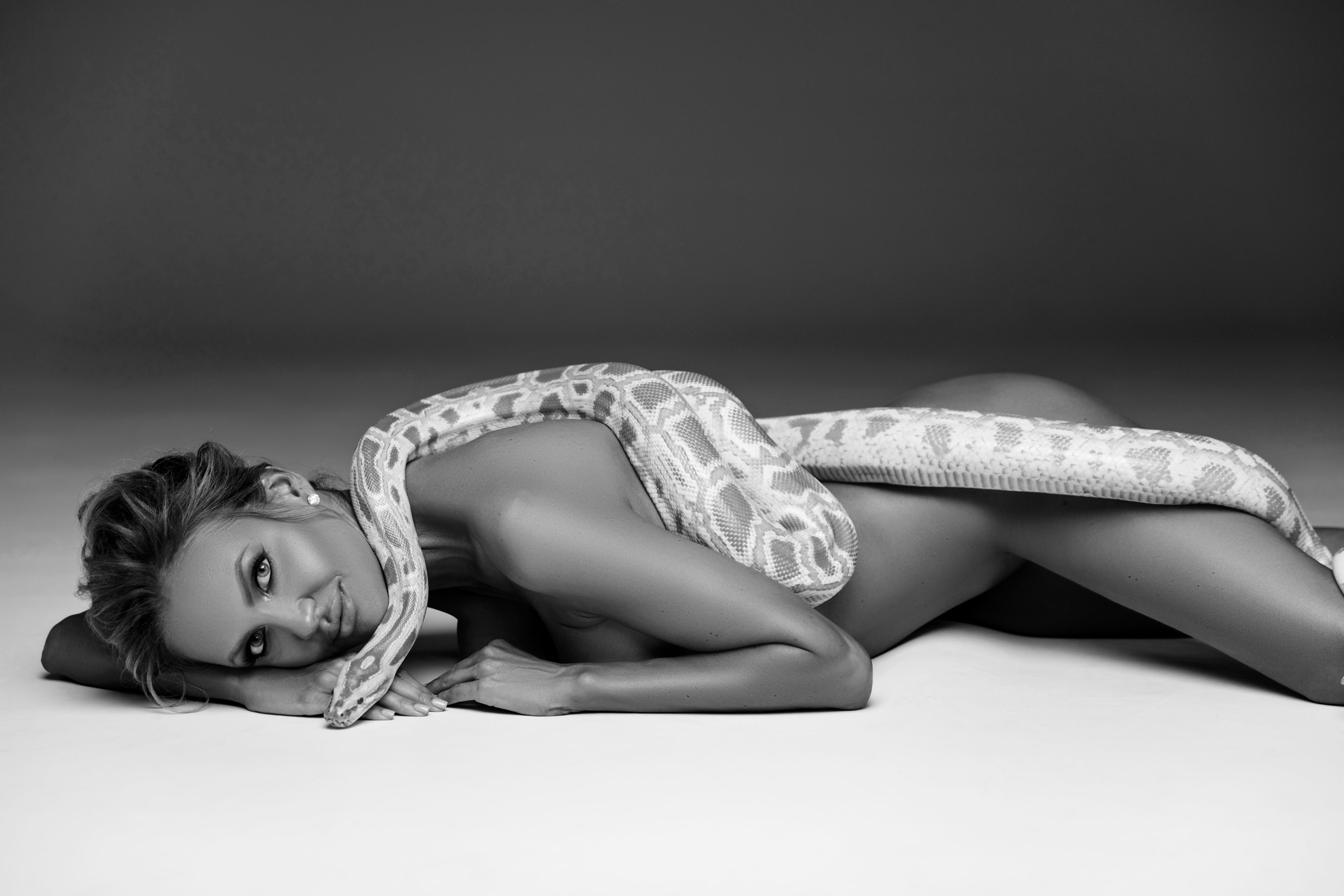 ОЛЯ. NatalieDmi — фотосессия беременности, семейный фотограф, портрет