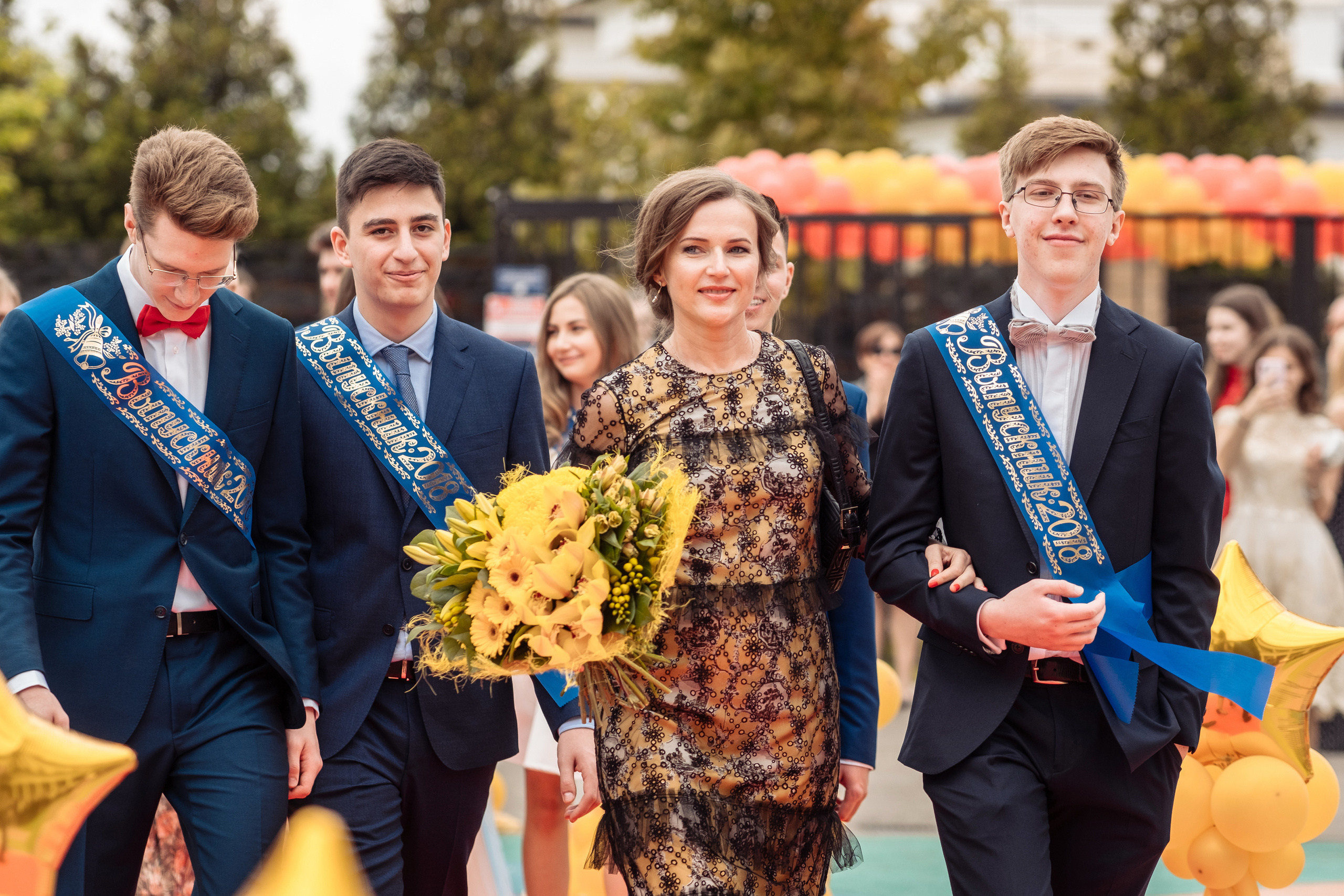 Последний звонок школа ИНТЕК. Свадебный и семейный фотограф Ксения Ржевская (Митрохина)