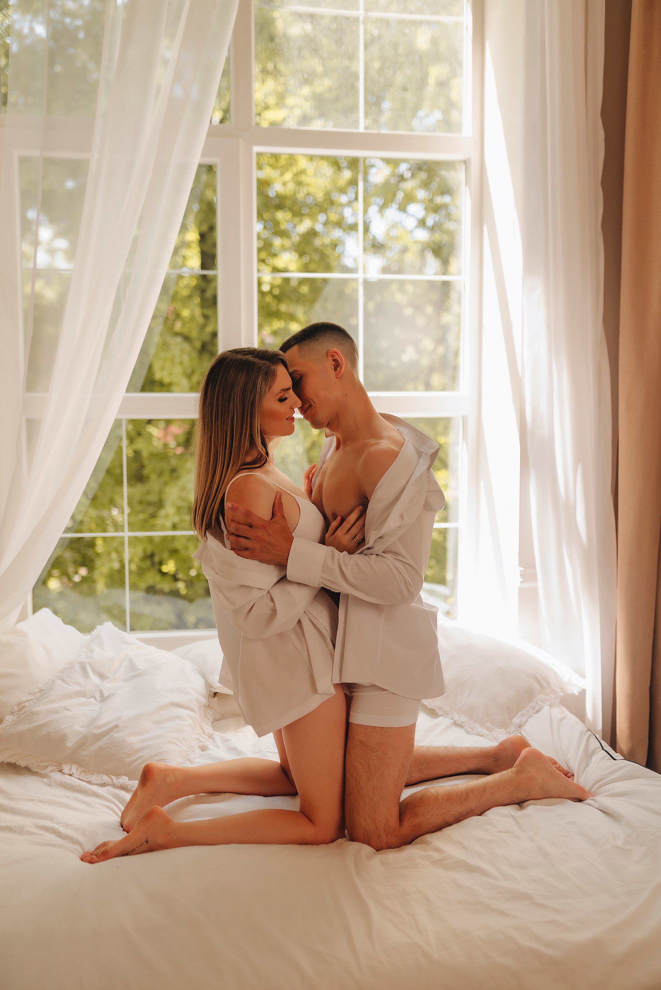 Кристина и Вадим | Съёмка в студии Portfolio. Фотограф Карина Шмулёва. Воронеж и область