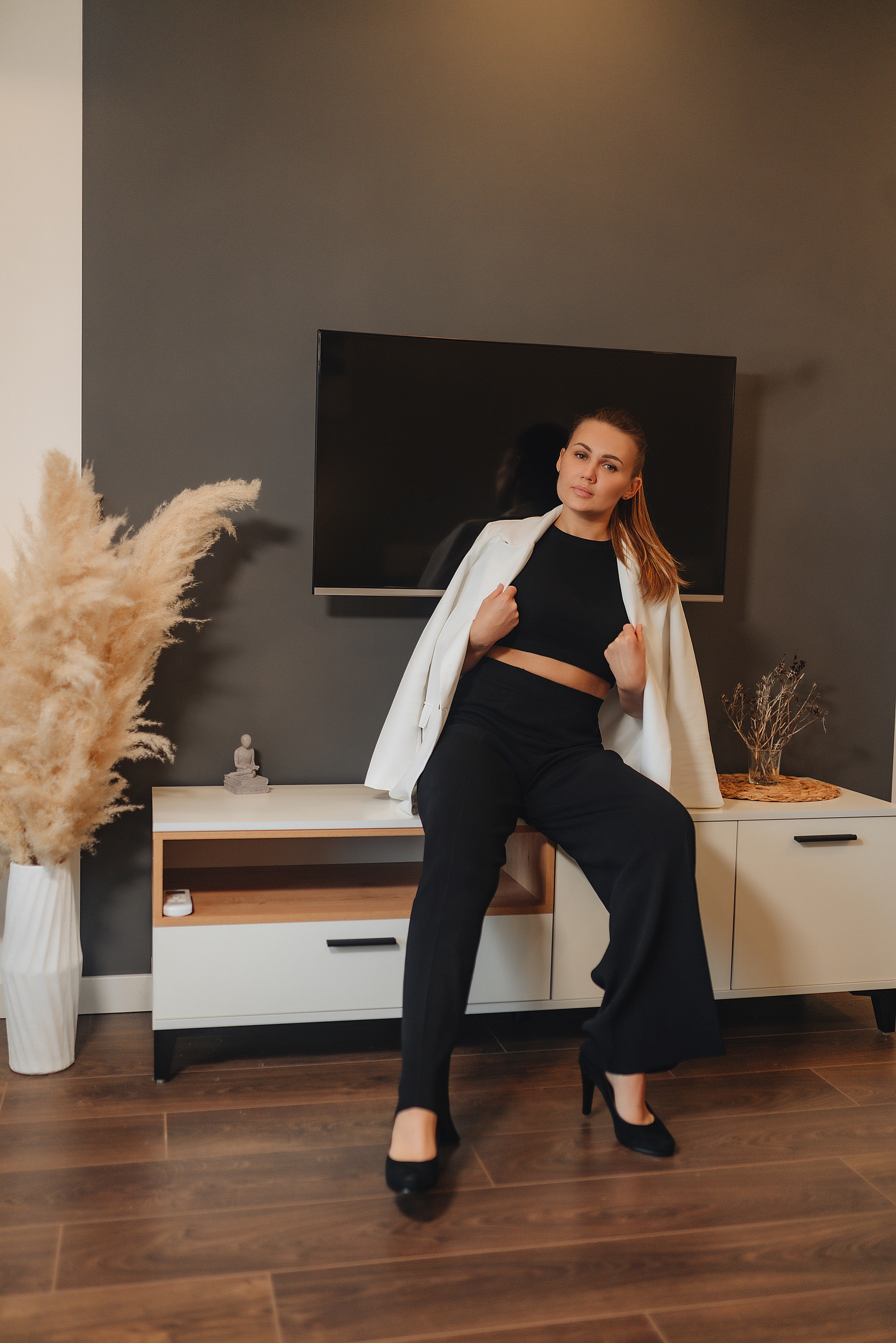 Анна | Контент-съёмка в Арт-пространстве. Фотограф Карина Шмулёва. Воронеж и область