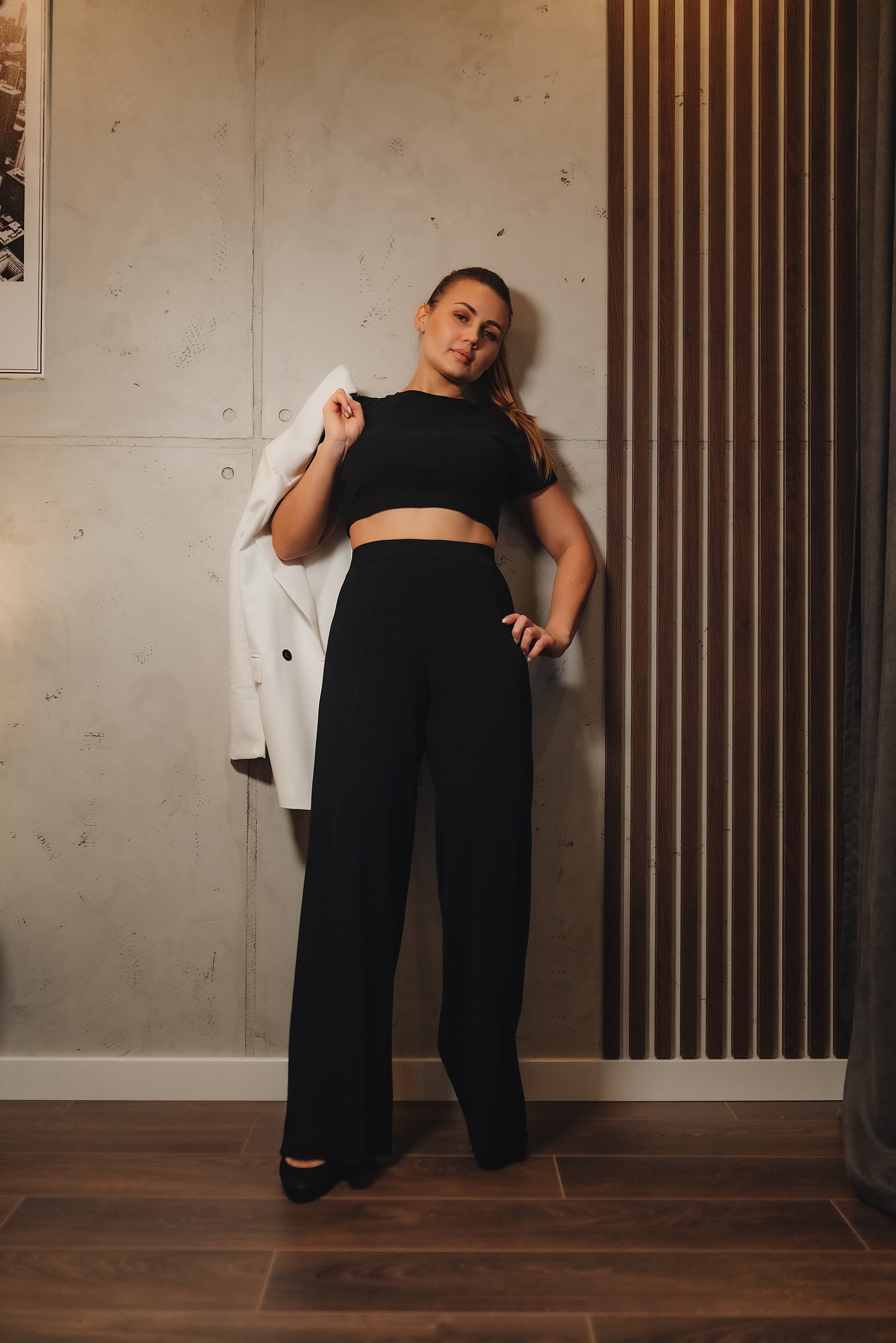 Анна | Контент-съёмка в Арт-пространстве. Фотограф Карина Шмулёва. Воронеж и область