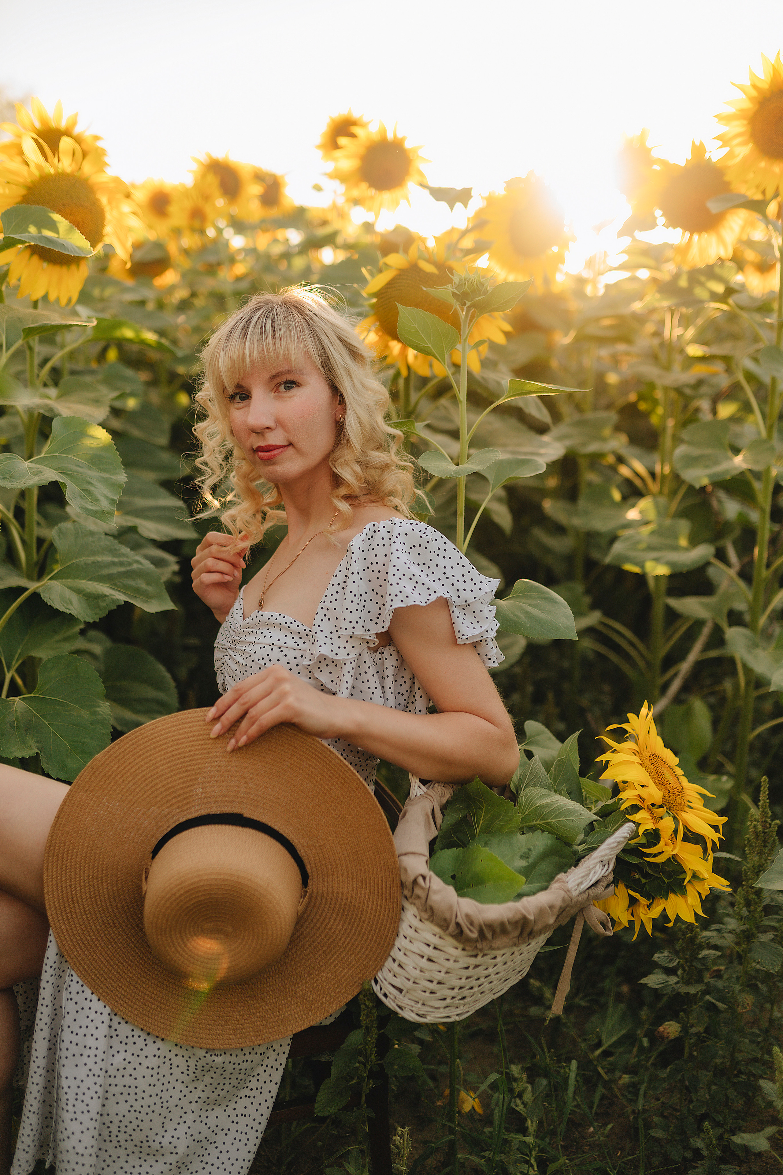 Анастасия | Съёмка в подсолнухах. Фотограф Карина Шмулёва. Воронеж и область