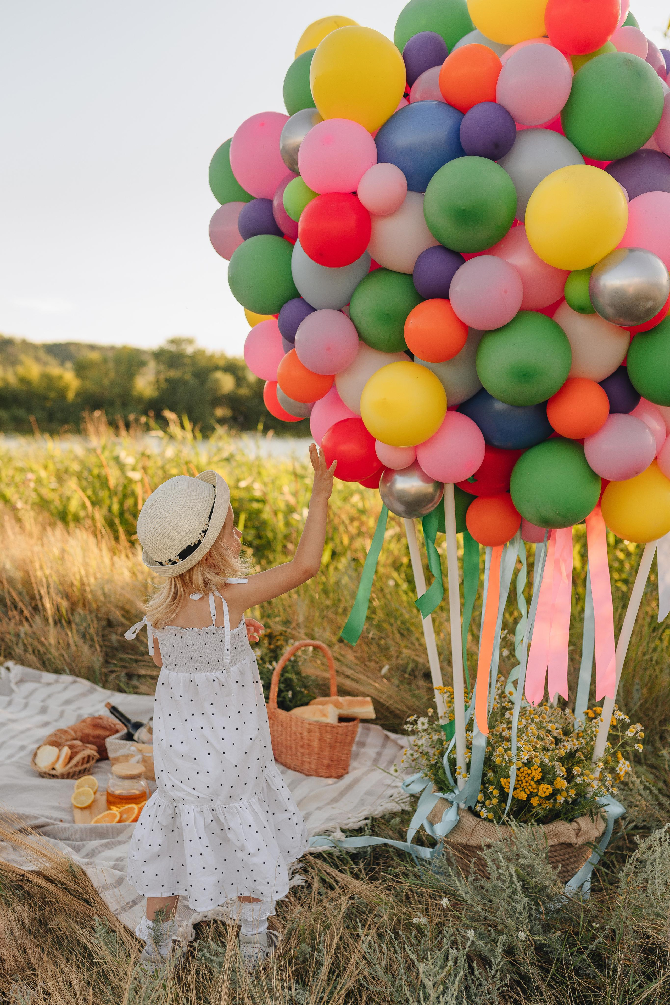 Ирина с дочуркой Евой | Пикник на закате. Фотограф Карина Шмулёва. Воронеж и область
