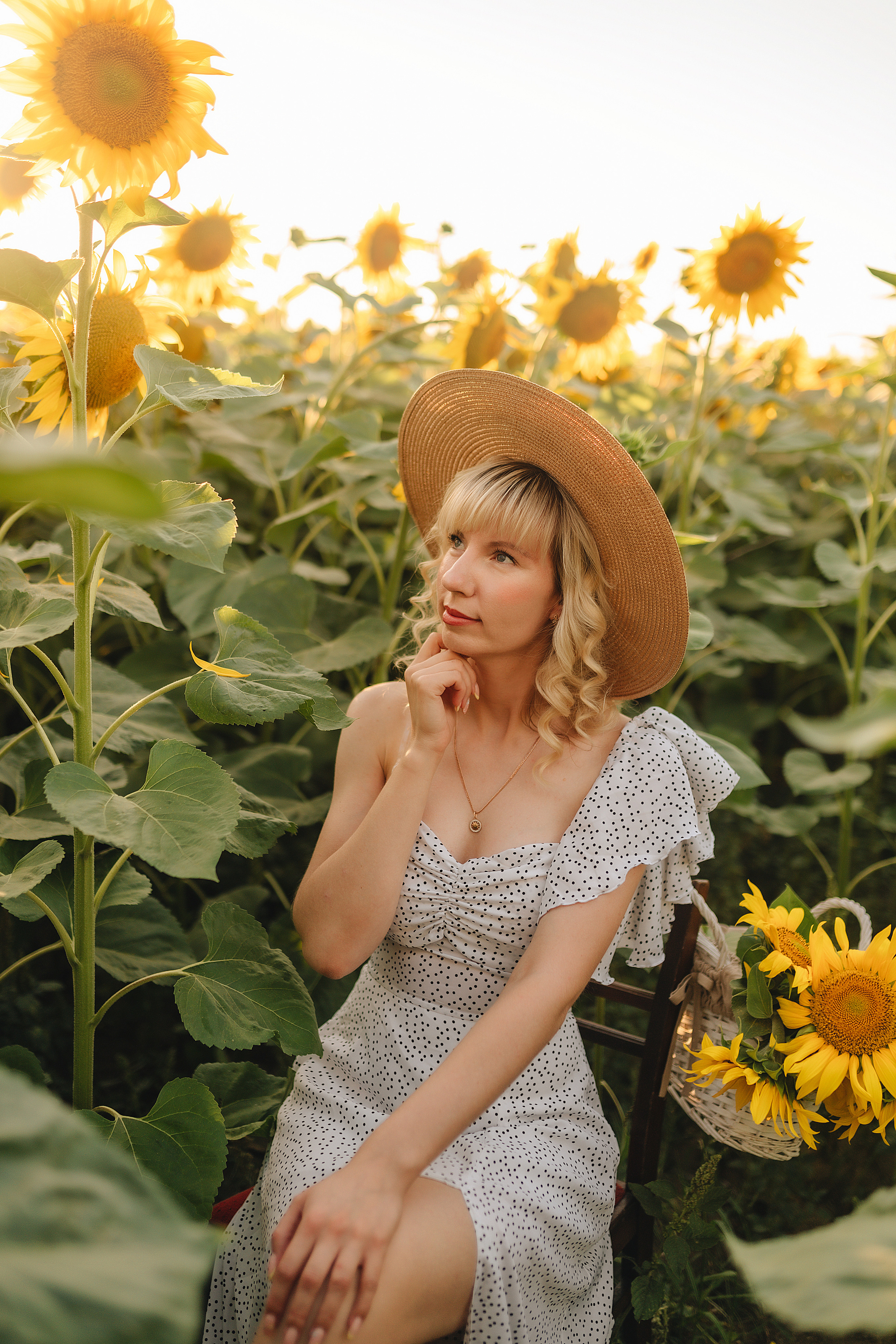 Анастасия | Съёмка в подсолнухах. Фотограф Карина Шмулёва. Воронеж и область