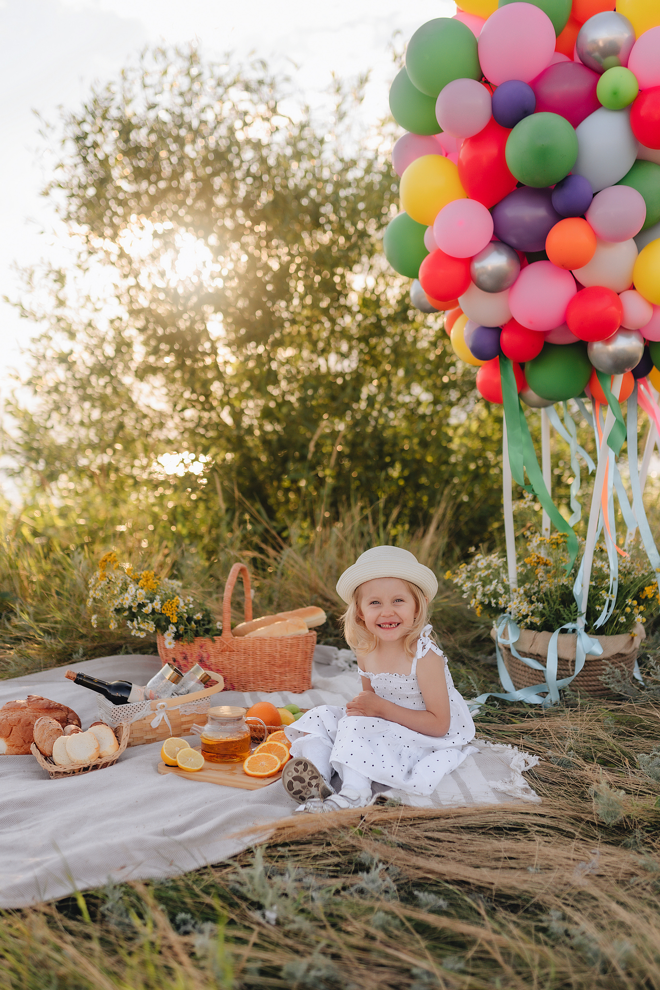 Ирина с дочуркой Евой | Пикник на закате. Фотограф Карина Шмулёва. Воронеж и область