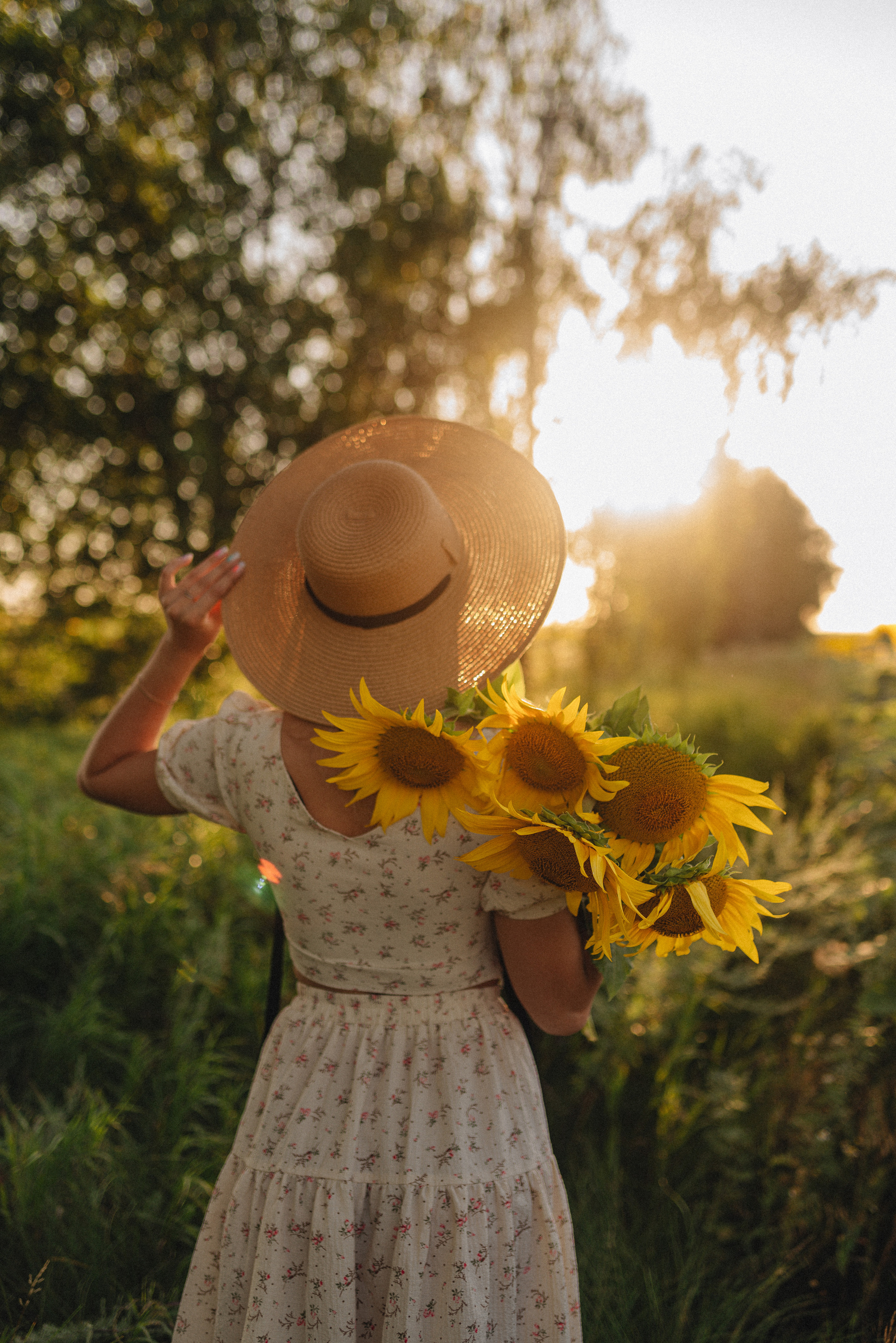 Олеся | Съемка с подсолнухами. Фотограф Карина Шмулёва. Воронеж и область
