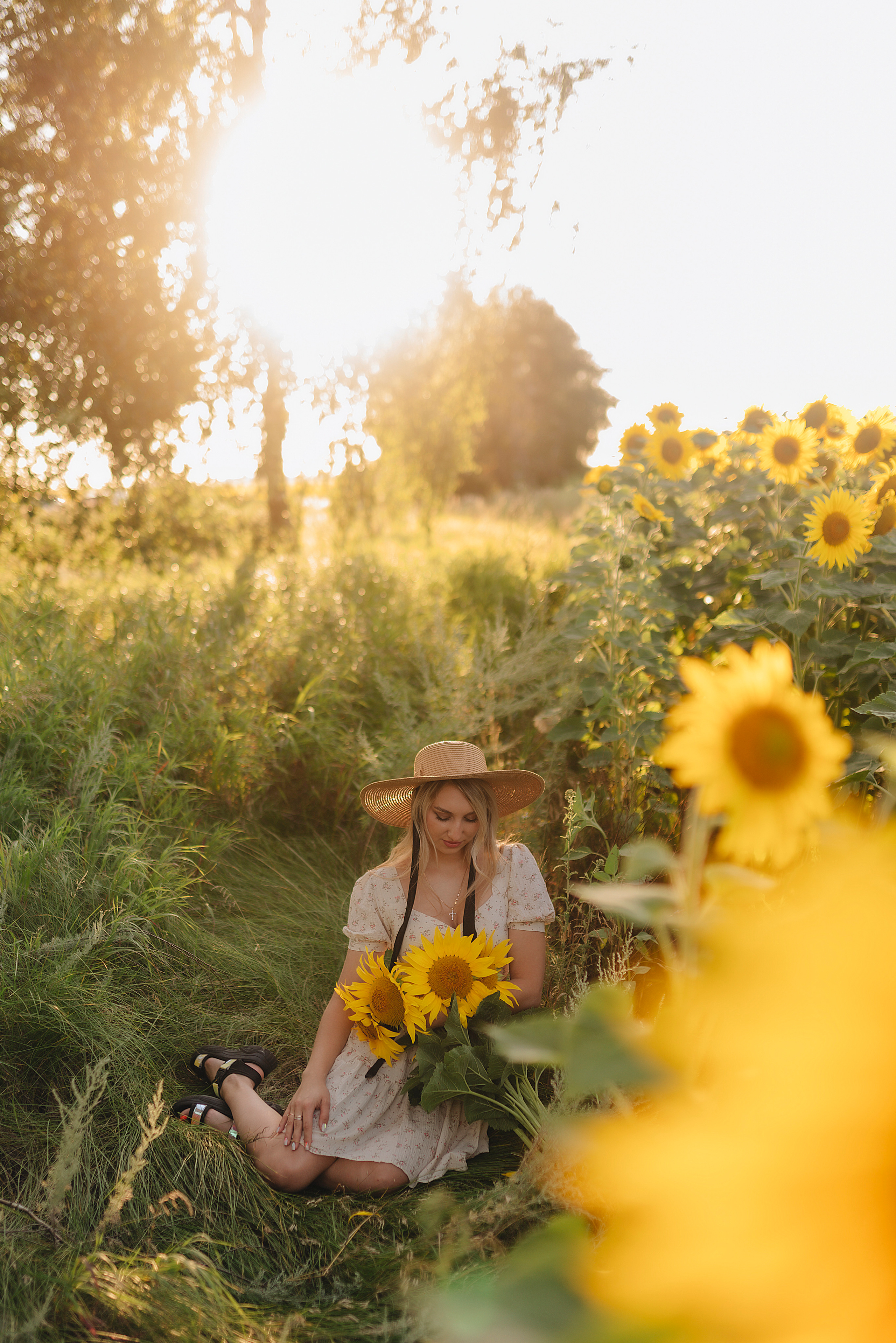 Олеся | Съемка с подсолнухами. Фотограф Карина Шмулёва. Воронеж и область