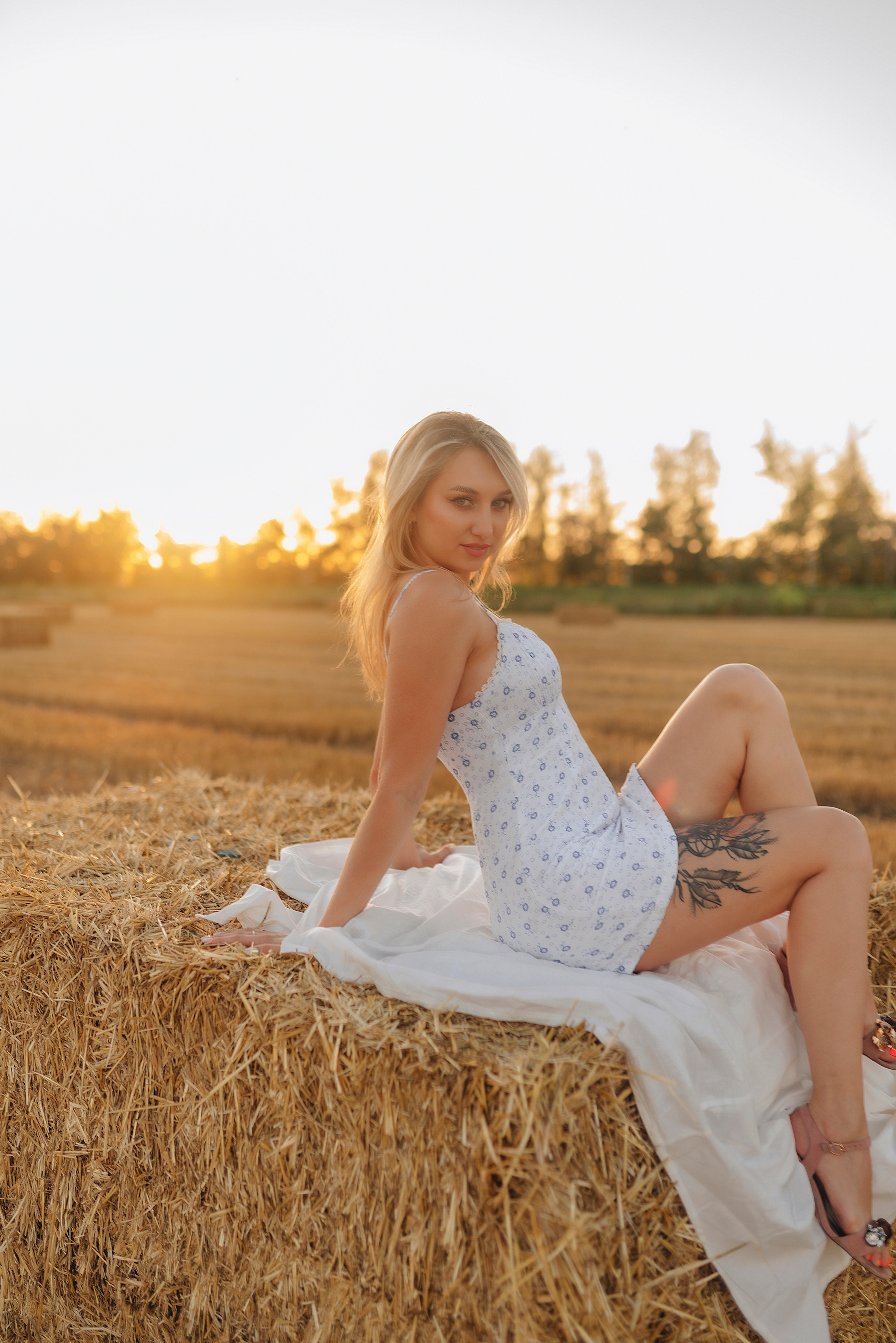 Олеся | Съемка с подсолнухами. Фотограф Карина Шмулёва. Воронеж и область