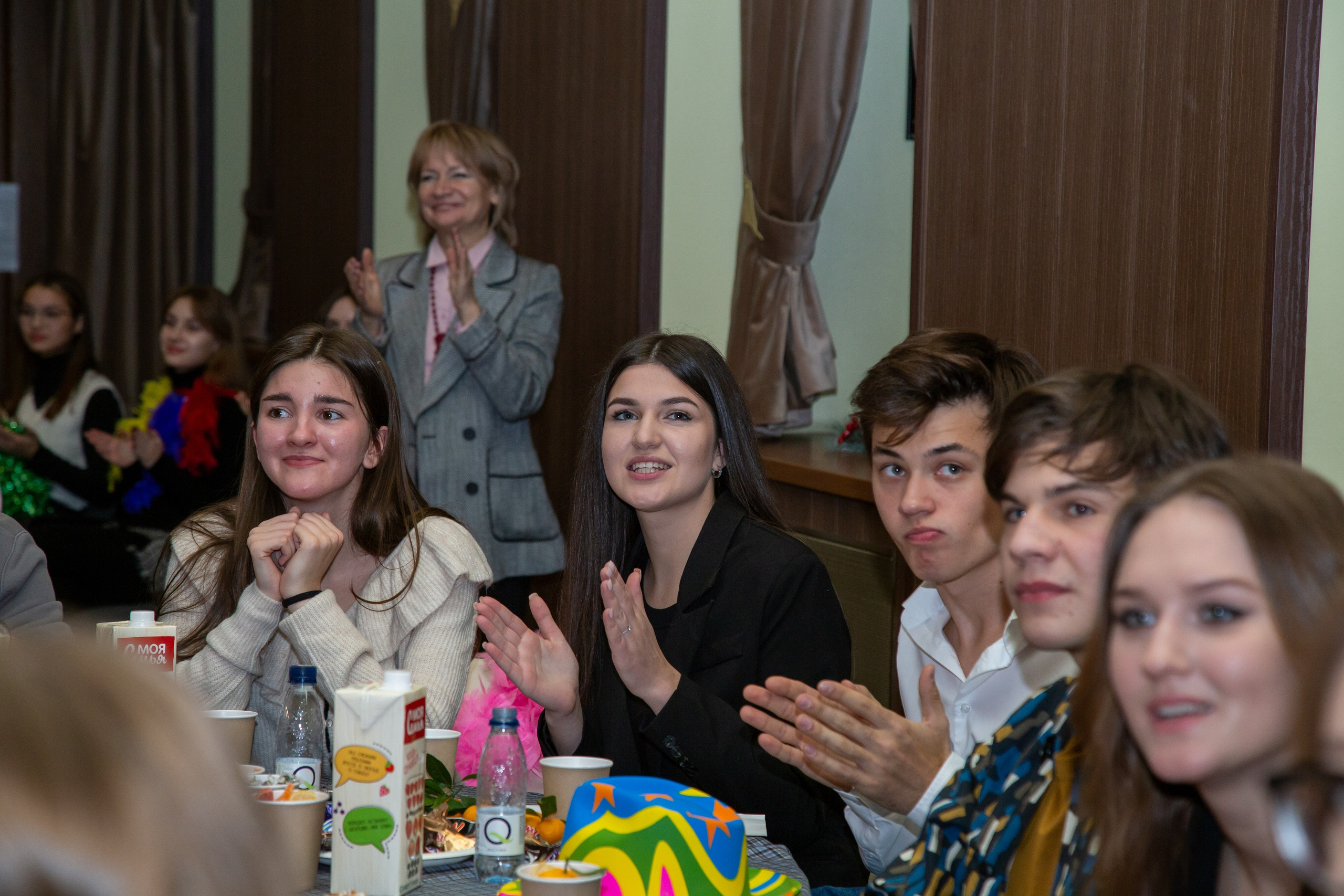 Репортажная съёмка для Домисольки на новый год. «Студия DRONAVT`s» — видеосъёмка и фотография г. Москва