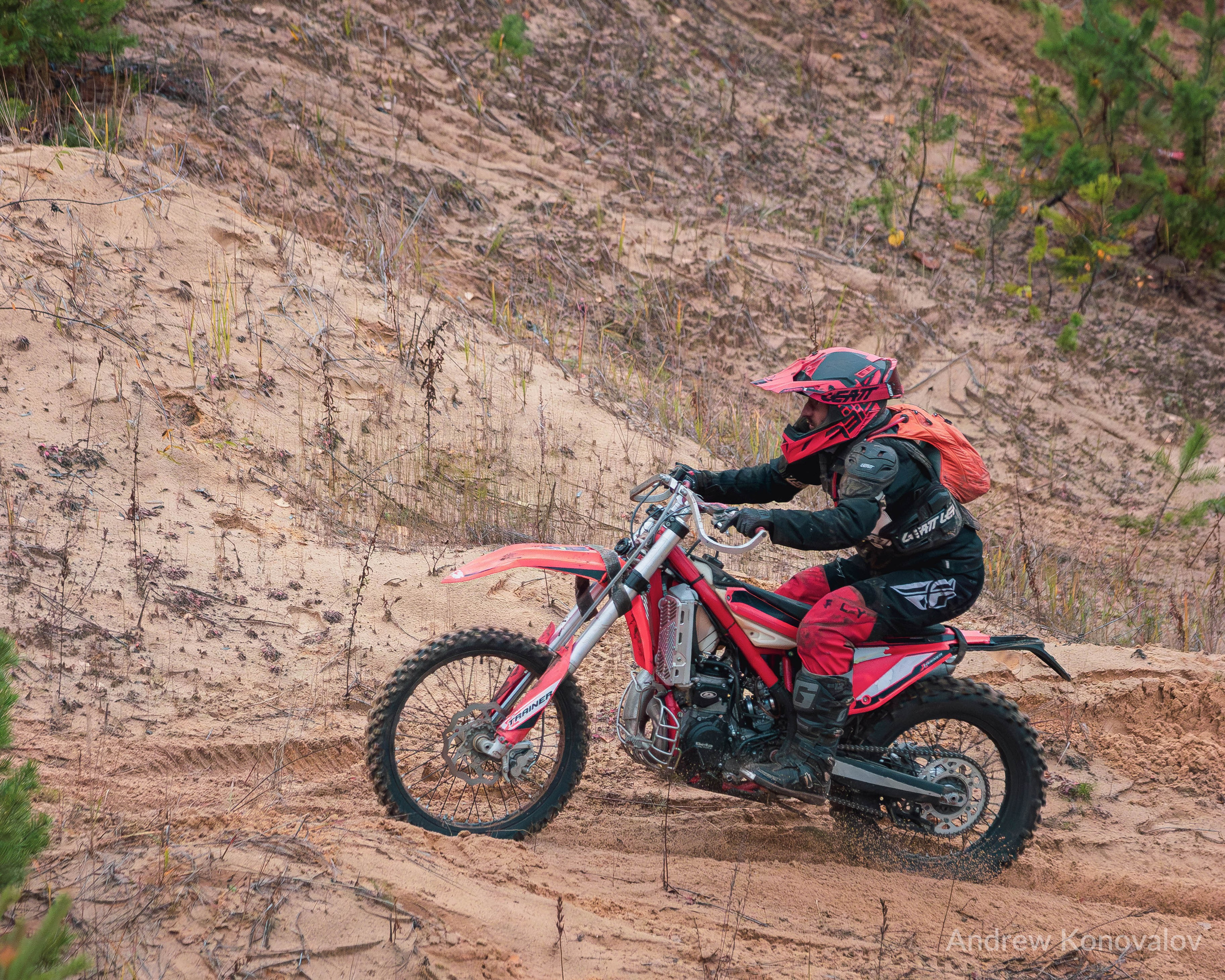 «В поиске зацепа» — Эндуро. Андрей Коновалов — фотограф автомобилей и автоспорта