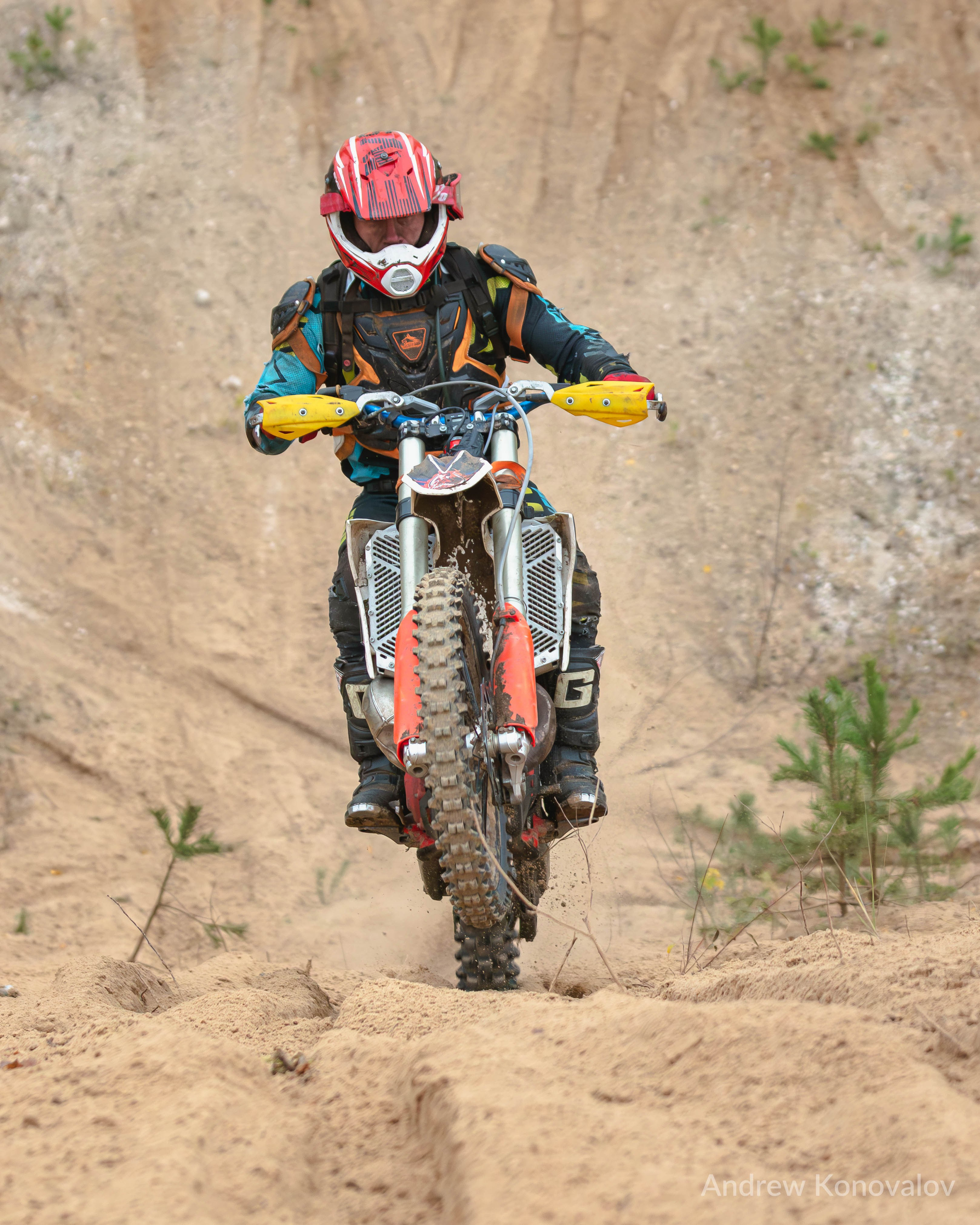 «В поиске зацепа» — Эндуро. Андрей Коновалов — фотограф автомобилей и автоспорта