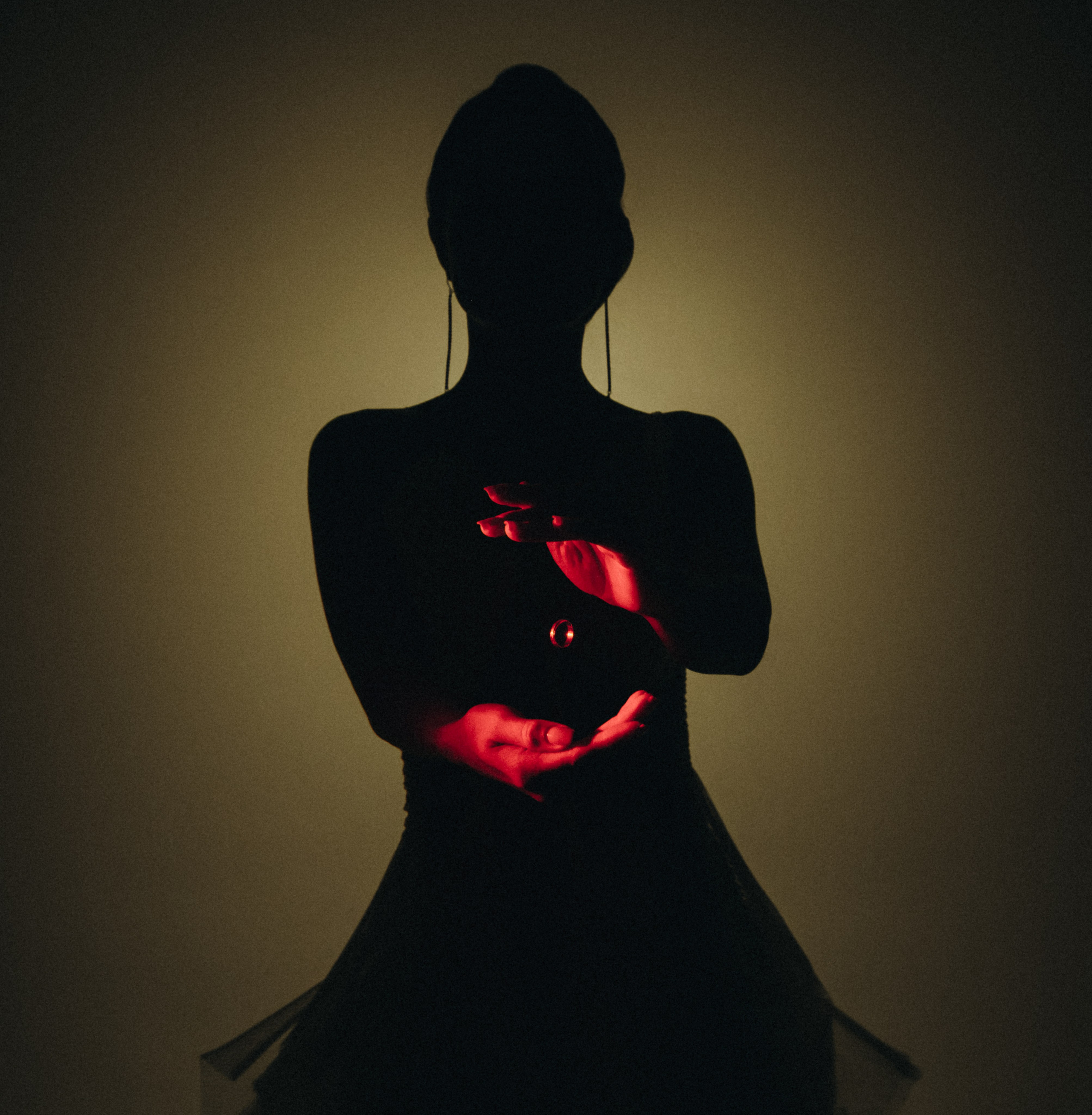 Женский портрет. Аксана Лисовская фотограф в Москве. Фотографии с характером