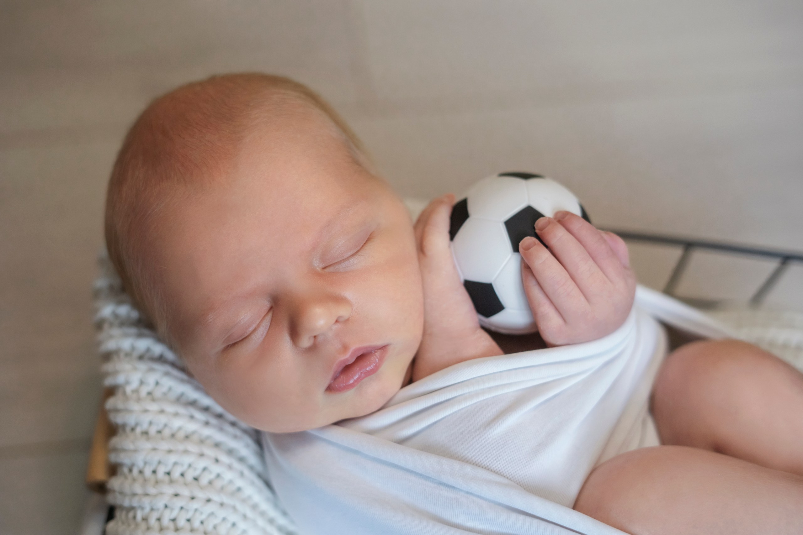 Алексей. Newborn. Мила Посвит Фотограф новорожденных в Тобольске