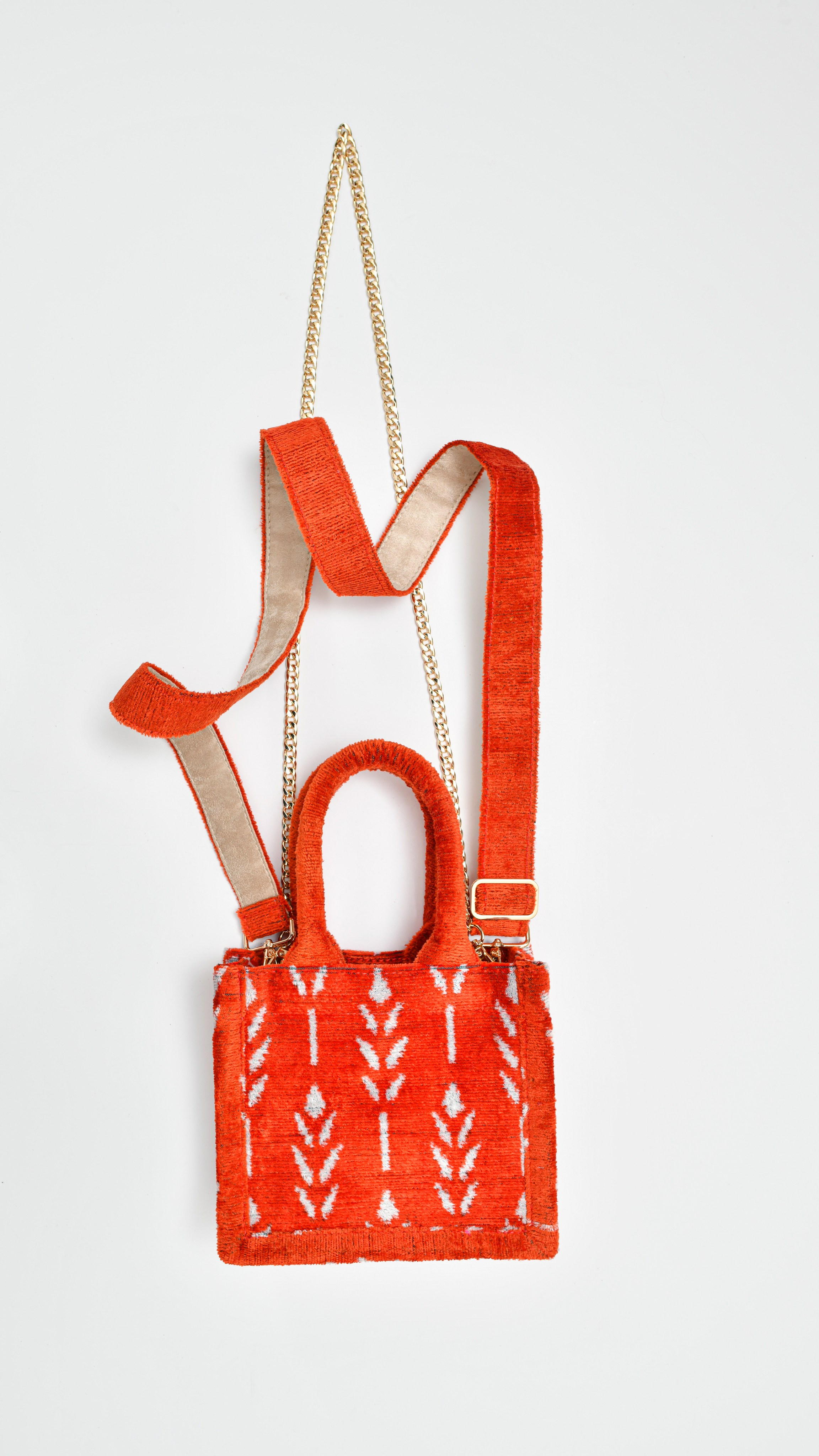 Обувь и аксессуары. Предметный фотограф. Москва. Продюсирование съемок, Set-design & пост-продакшн, E-commerce контент