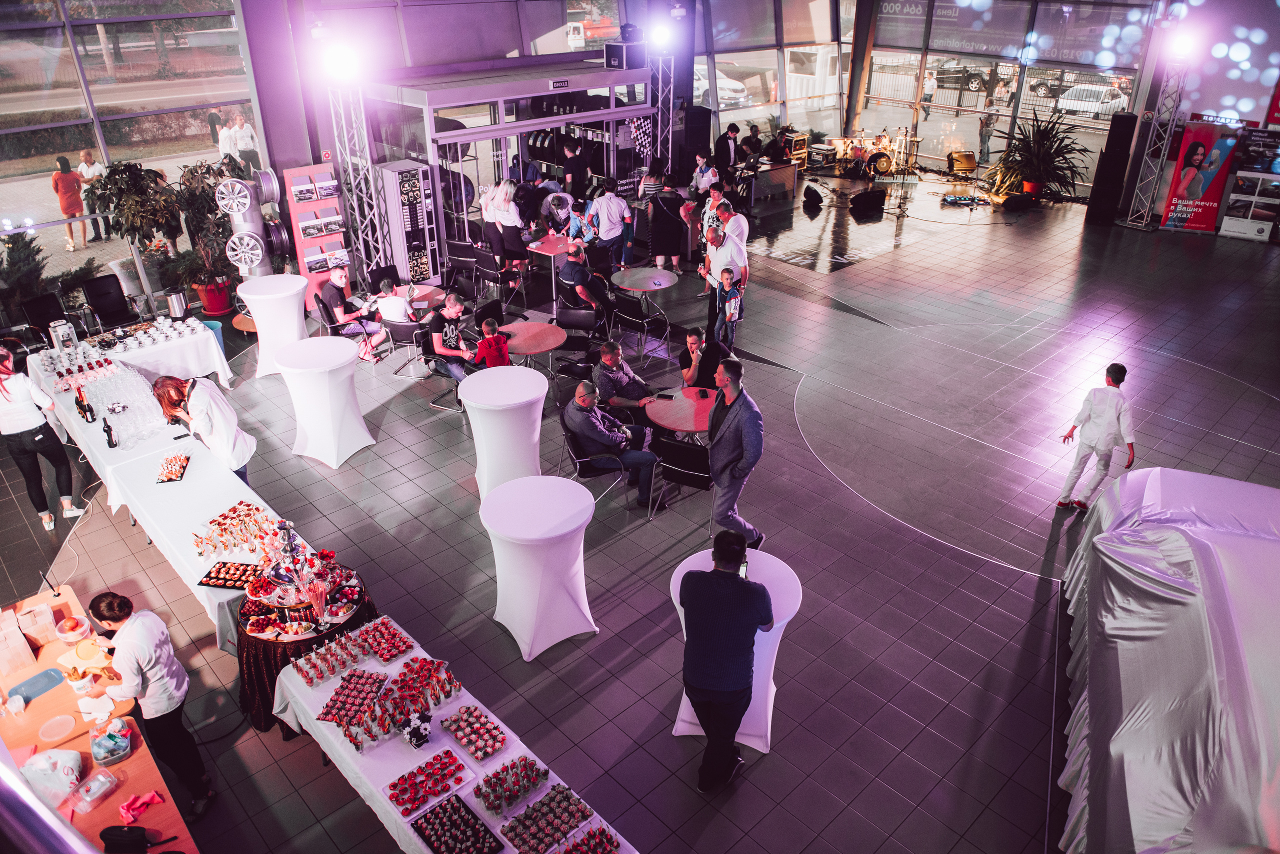 Презентация нового Touareg. Свадебный фотограф в Крыму Александр Богомазов