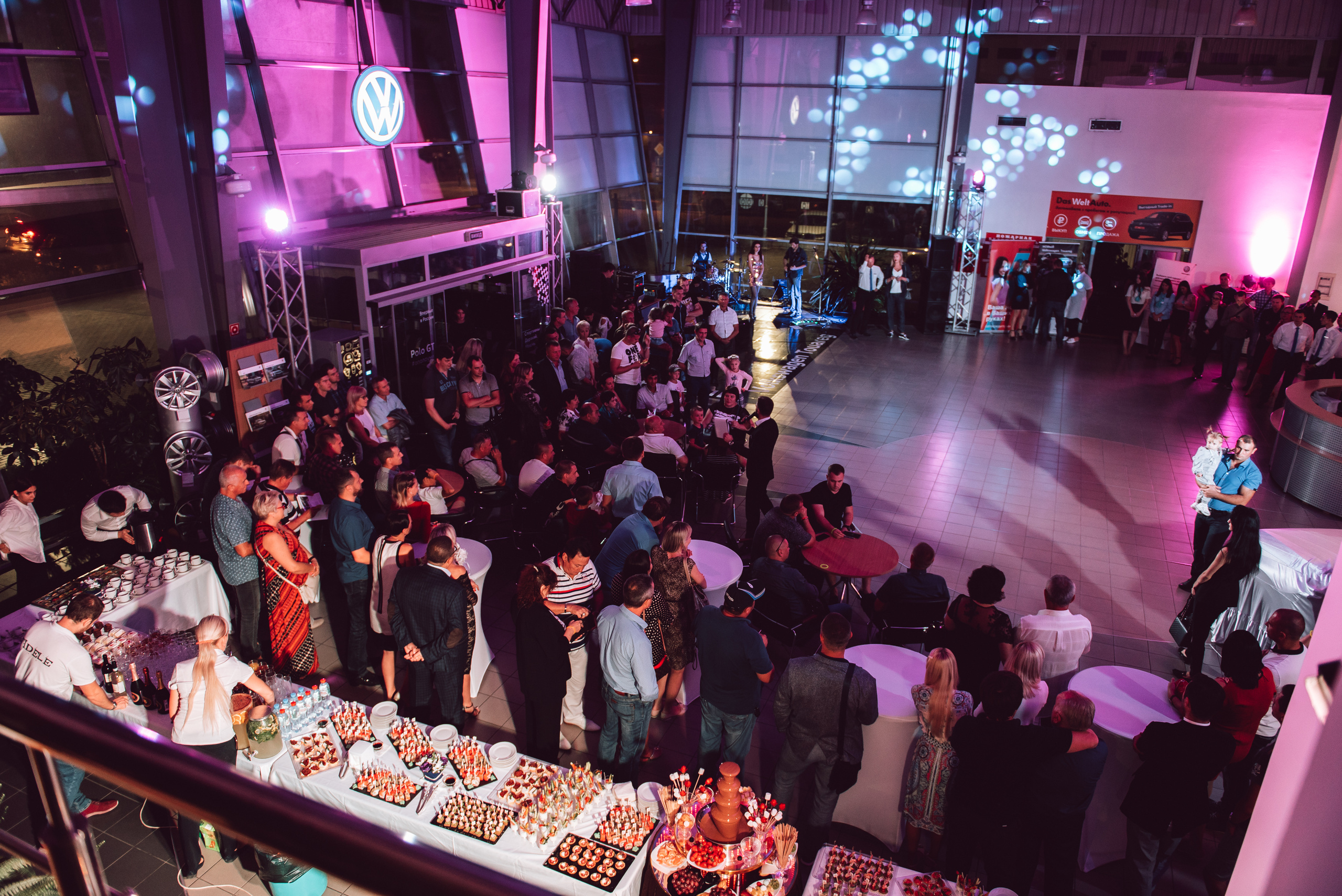 Презентация нового Touareg. Свадебный фотограф в Крыму Александр Богомазов