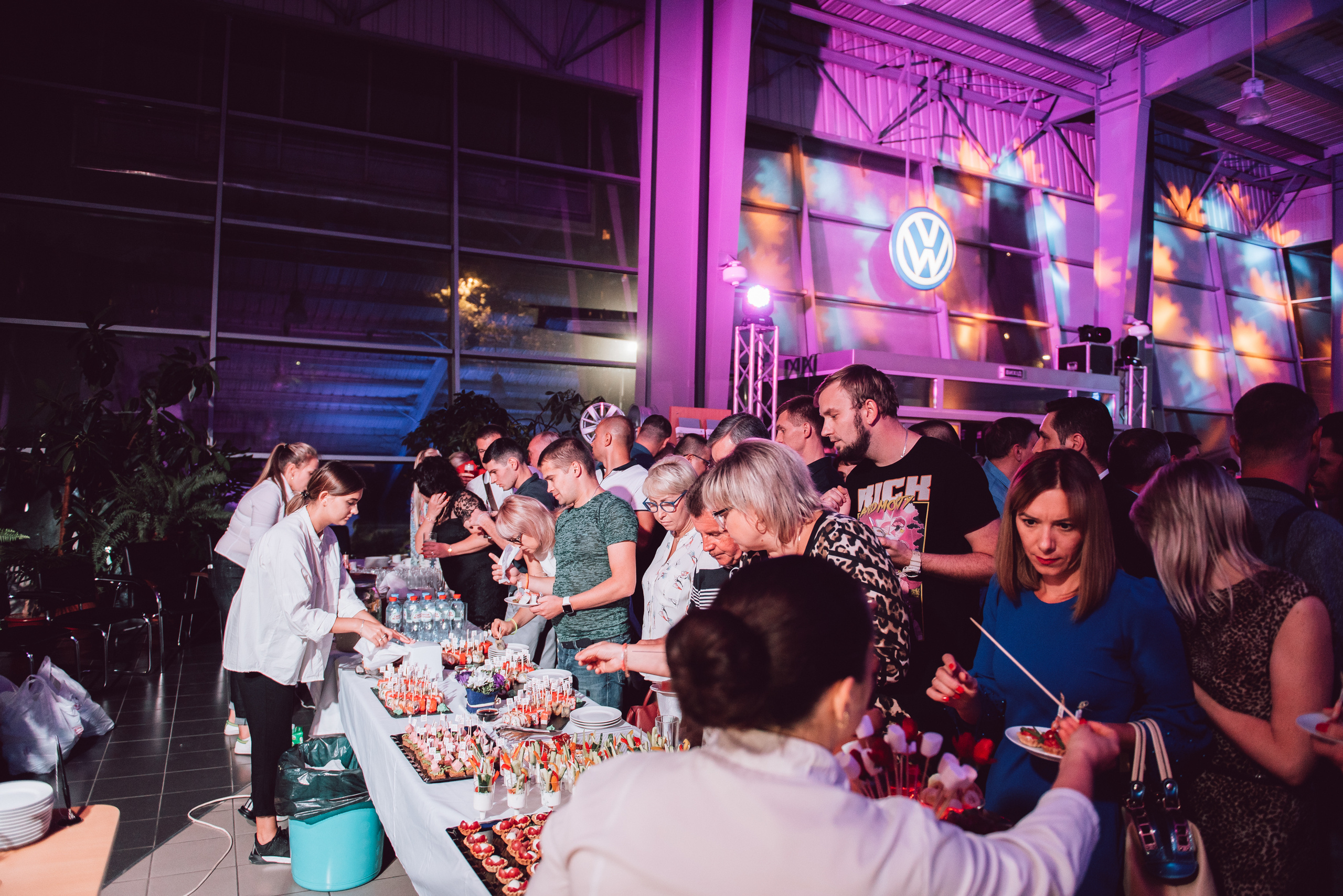 Презентация нового Touareg. Свадебный фотограф в Крыму Александр Богомазов