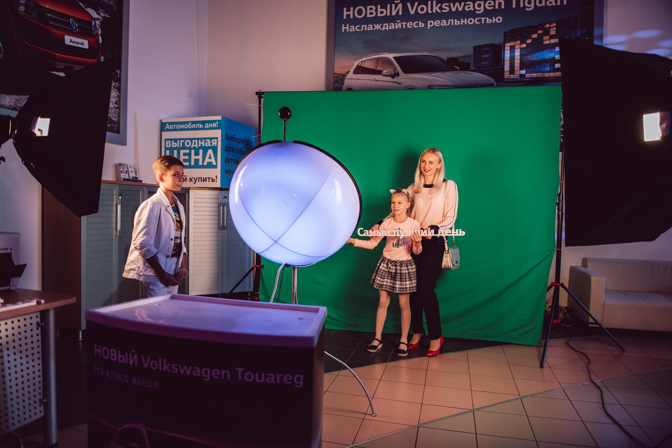 Презентация нового Touareg. Свадебный фотограф в Крыму Александр Богомазов