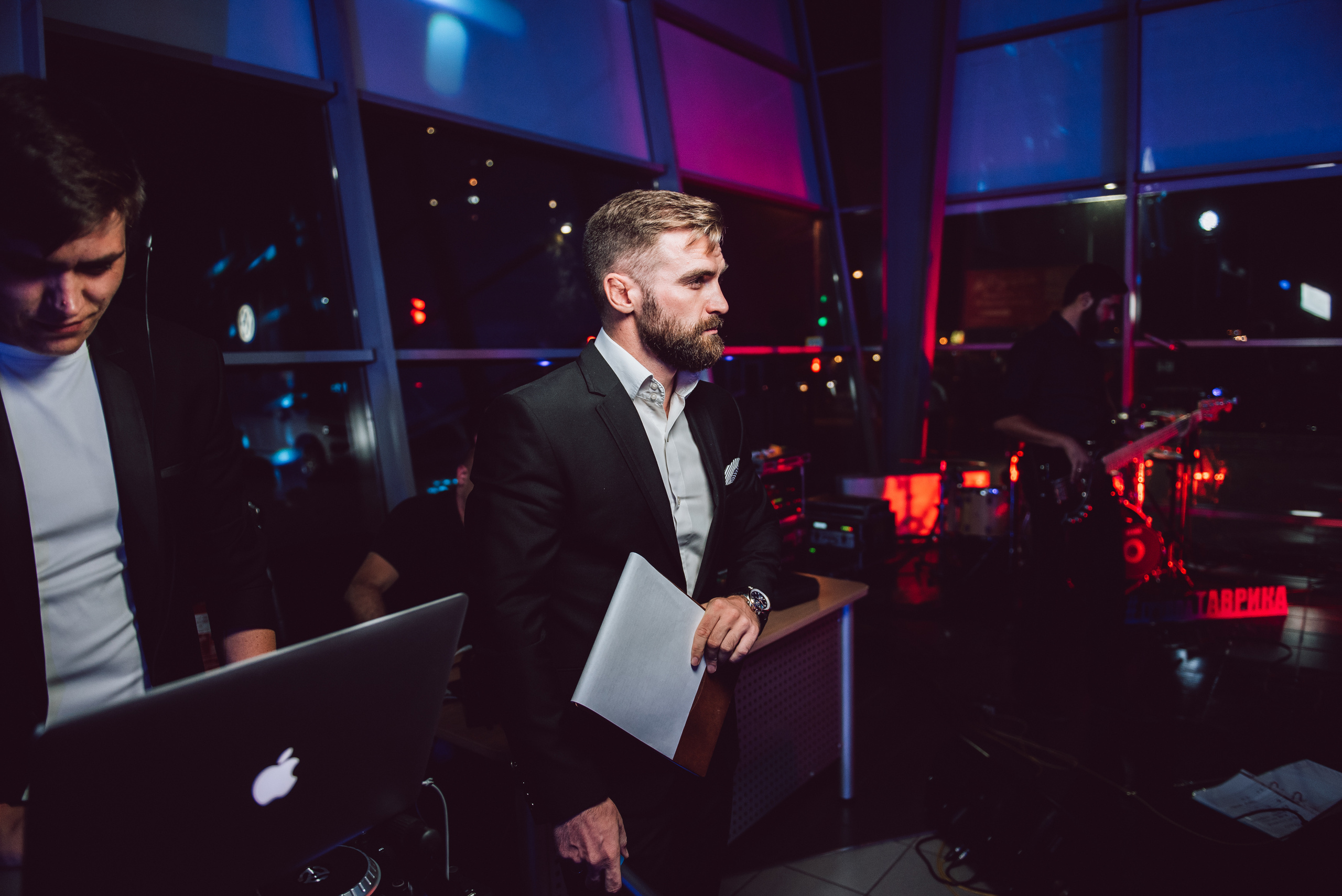 Презентация нового Touareg. Свадебный фотограф в Крыму Александр Богомазов