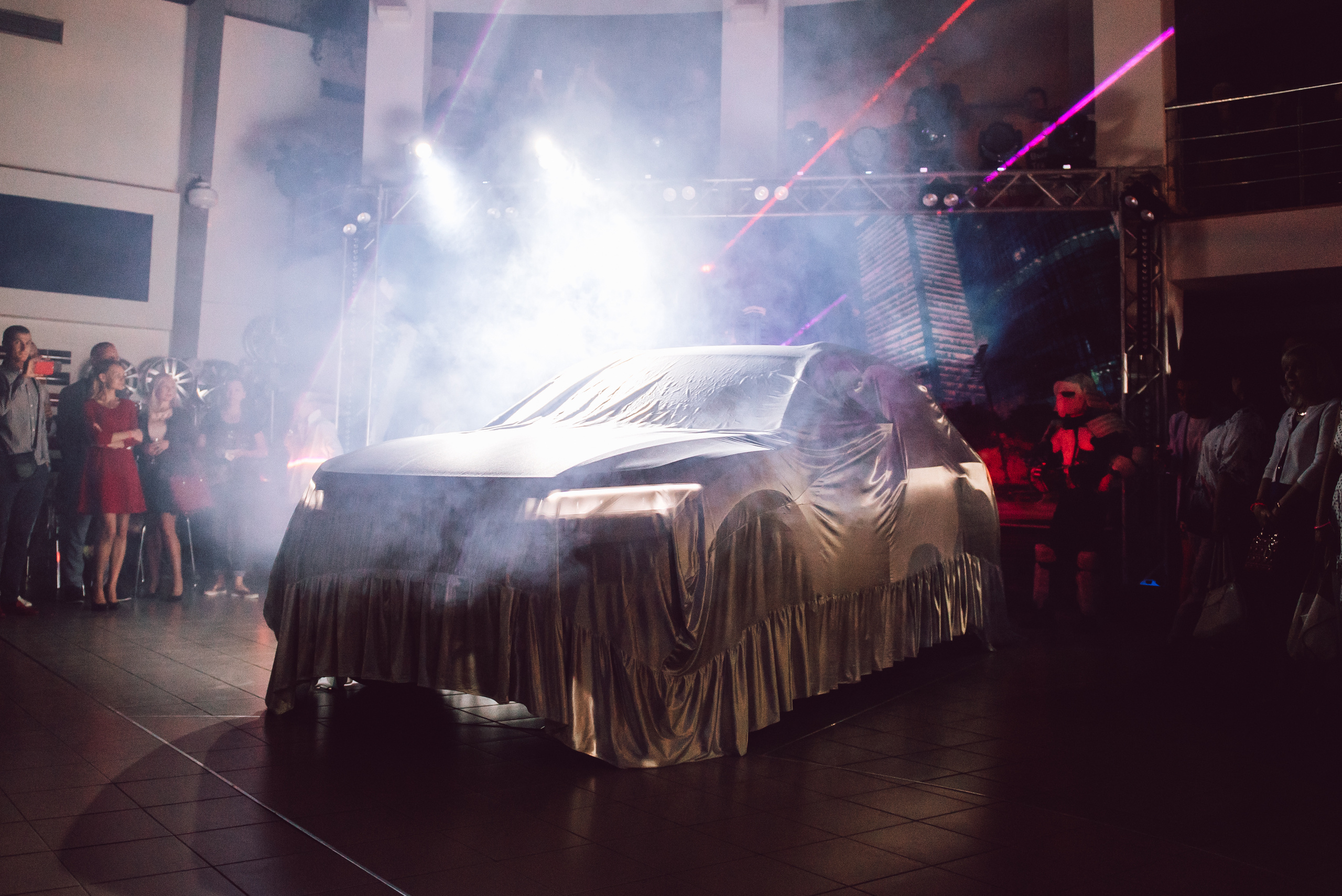 Презентация нового Touareg. Свадебный фотограф в Крыму Александр Богомазов