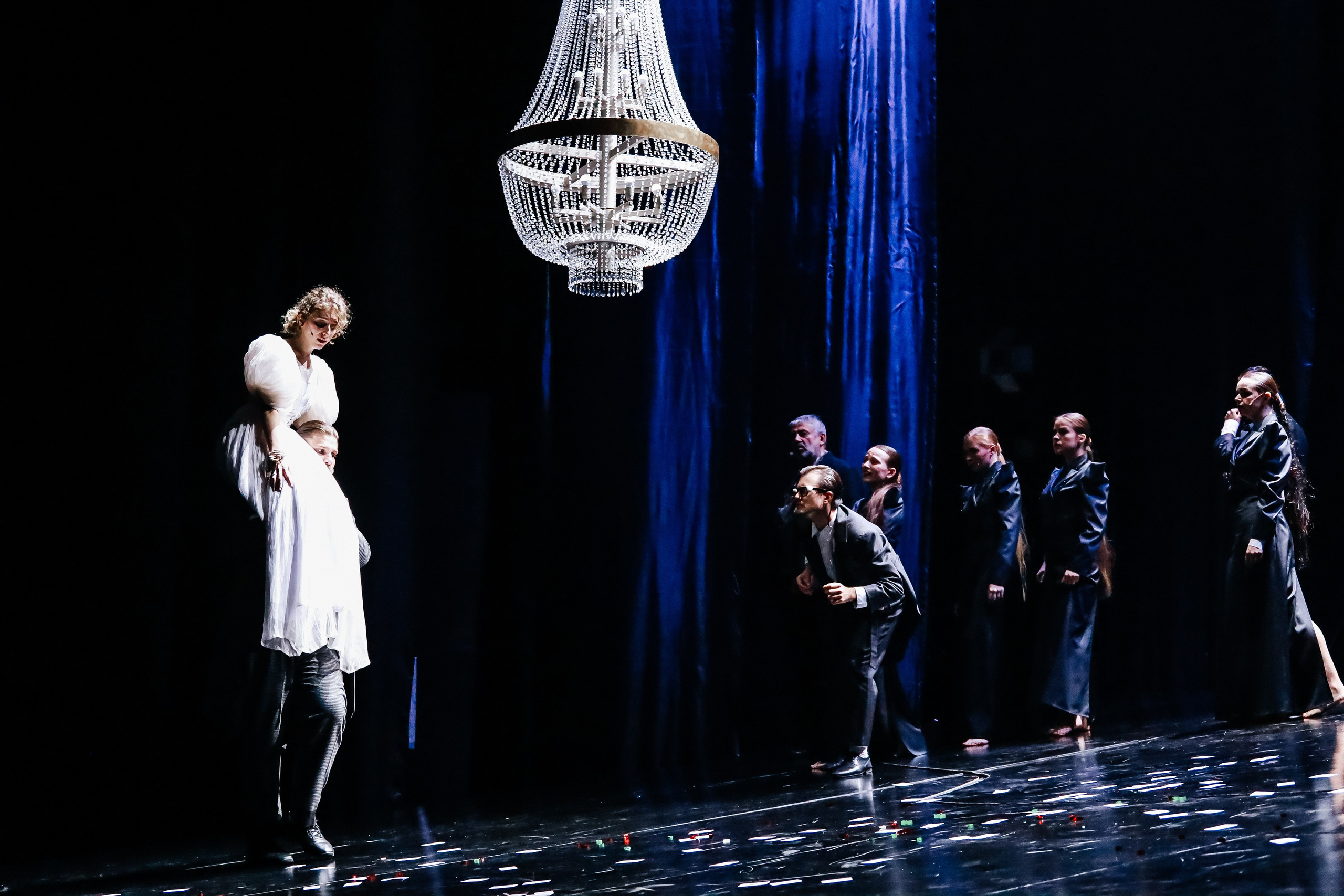 «Маскарад». Молодежный театр Алтая. Фоторепортаж. Театральная фотосъёмка