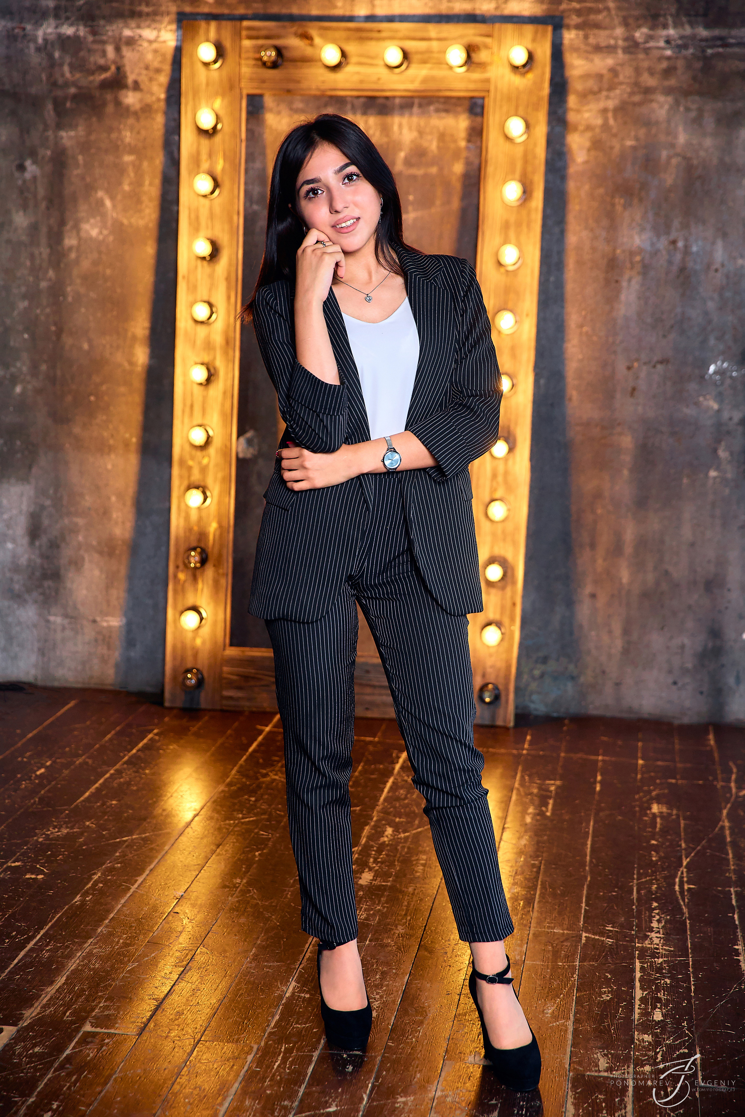 Съемка выпускников в студии. Свадебный фотограф в Тольятти Жигулевске и Самаре Пономарев Евгений