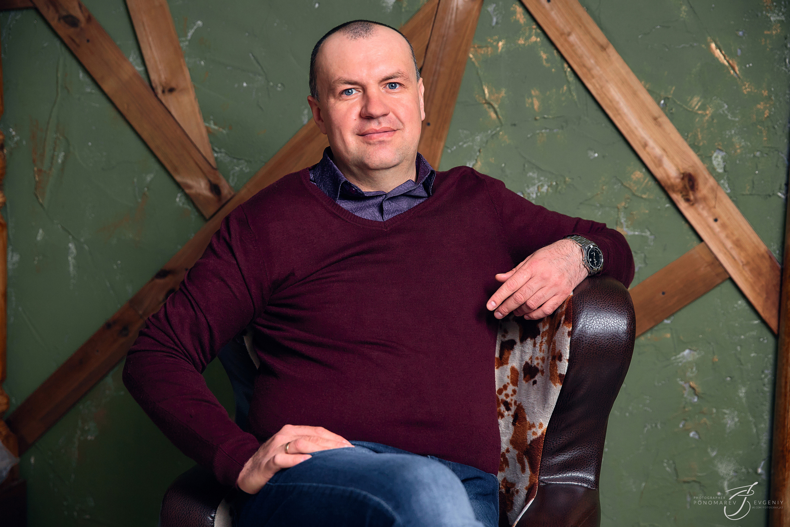 Семейная фотосессия в студии. Свадебный фотограф в Тольятти Жигулевске и Самаре Пономарев Евгений