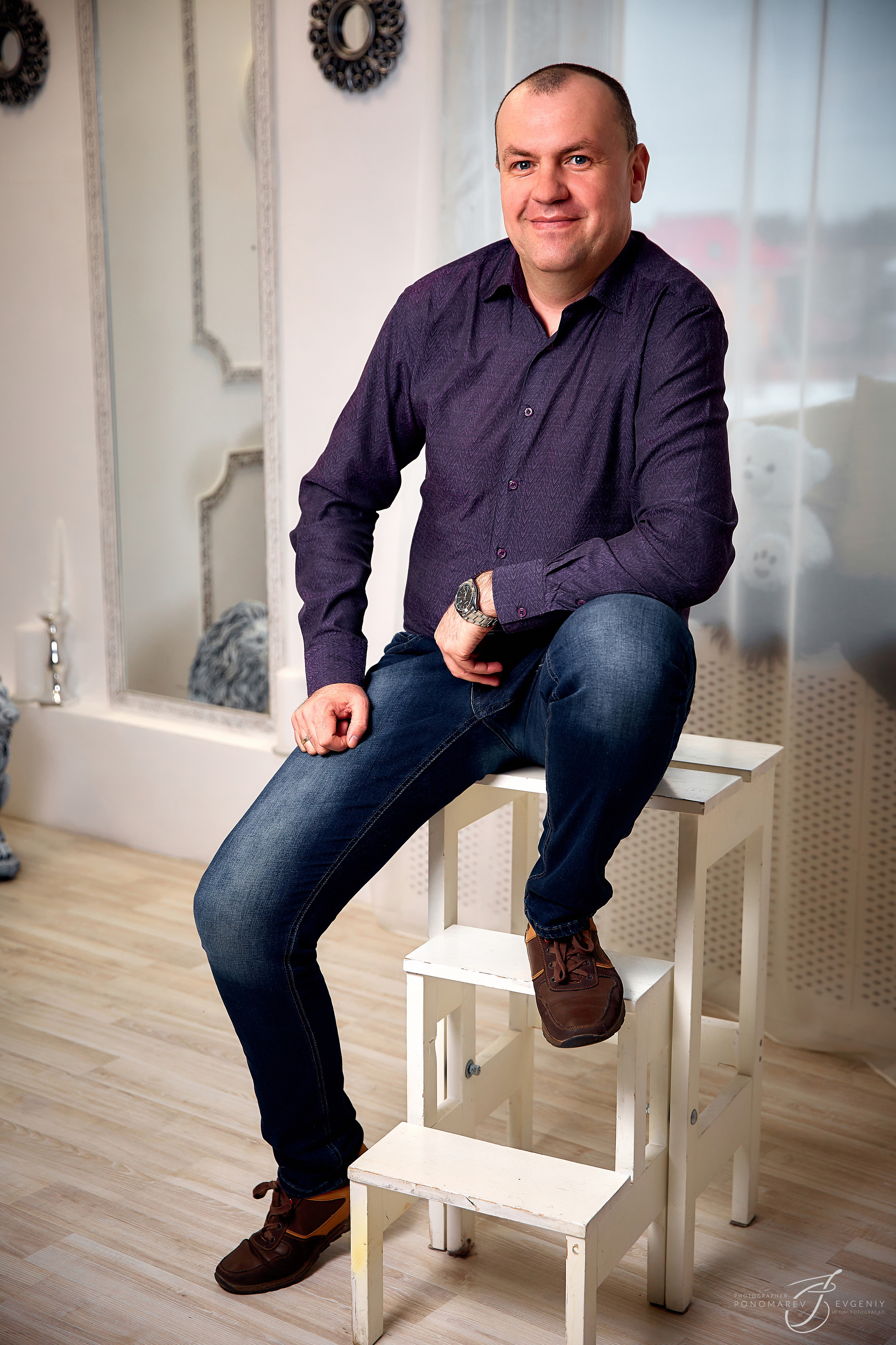 Семейная фотосессия в студии. Свадебный фотограф в Тольятти Жигулевске и Самаре Пономарев Евгений