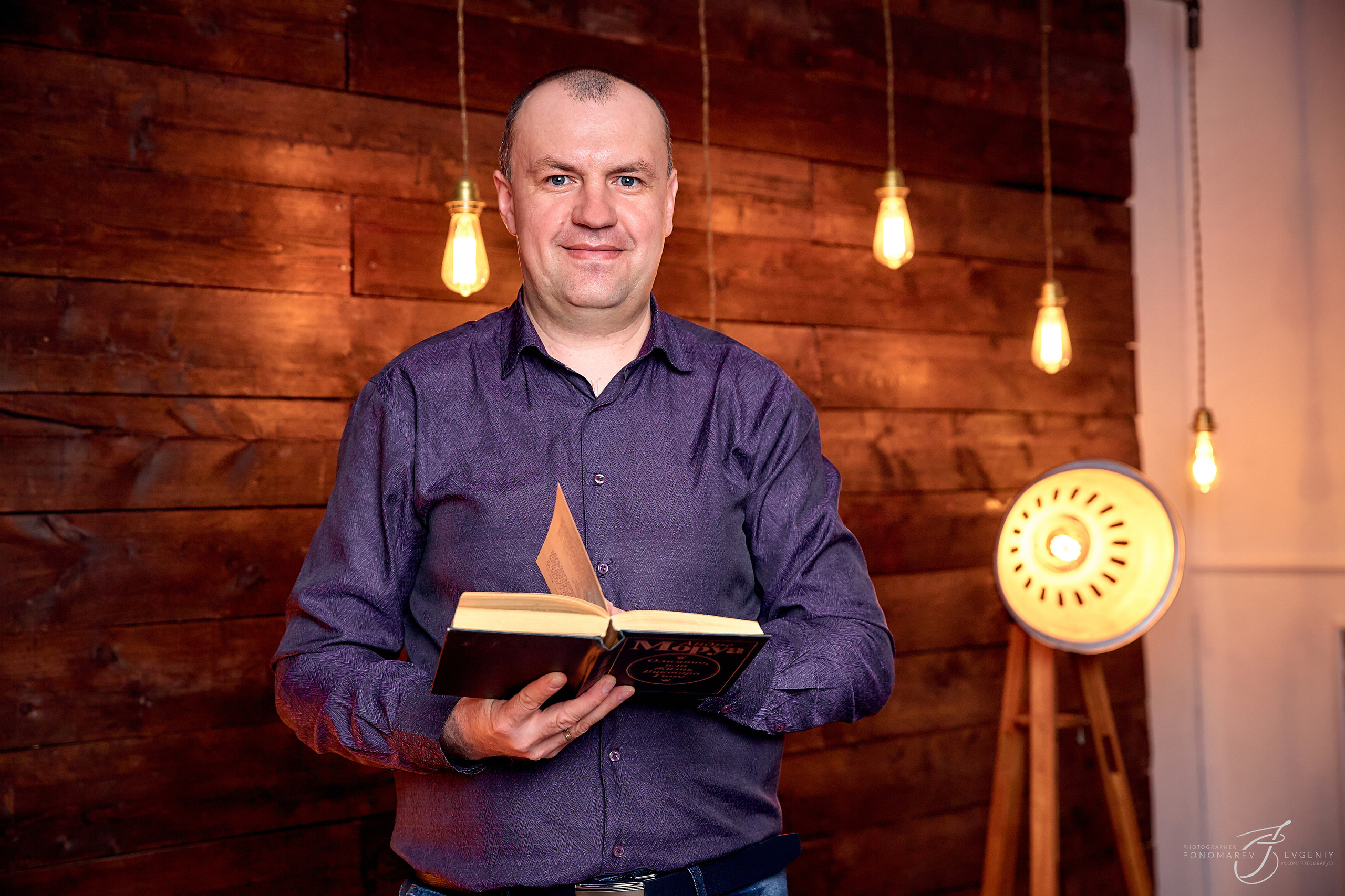 Семейная фотосессия в студии. Свадебный фотограф в Тольятти Жигулевске и Самаре Пономарев Евгений